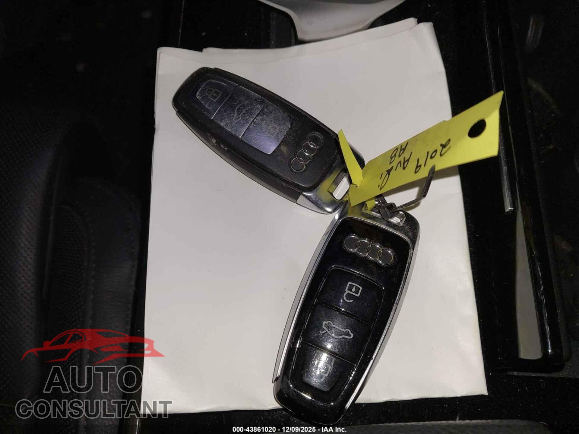 AUDI A8 L 2019 - WAU8DAF81KN007424