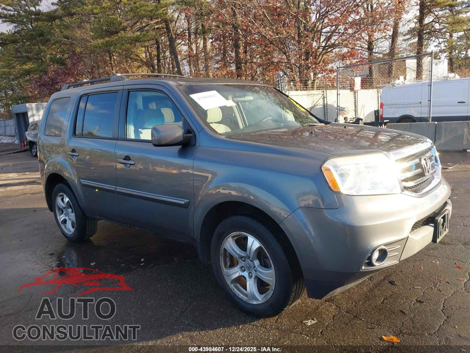 HONDA PILOT 2012 - 5FNYF4H49CB072742