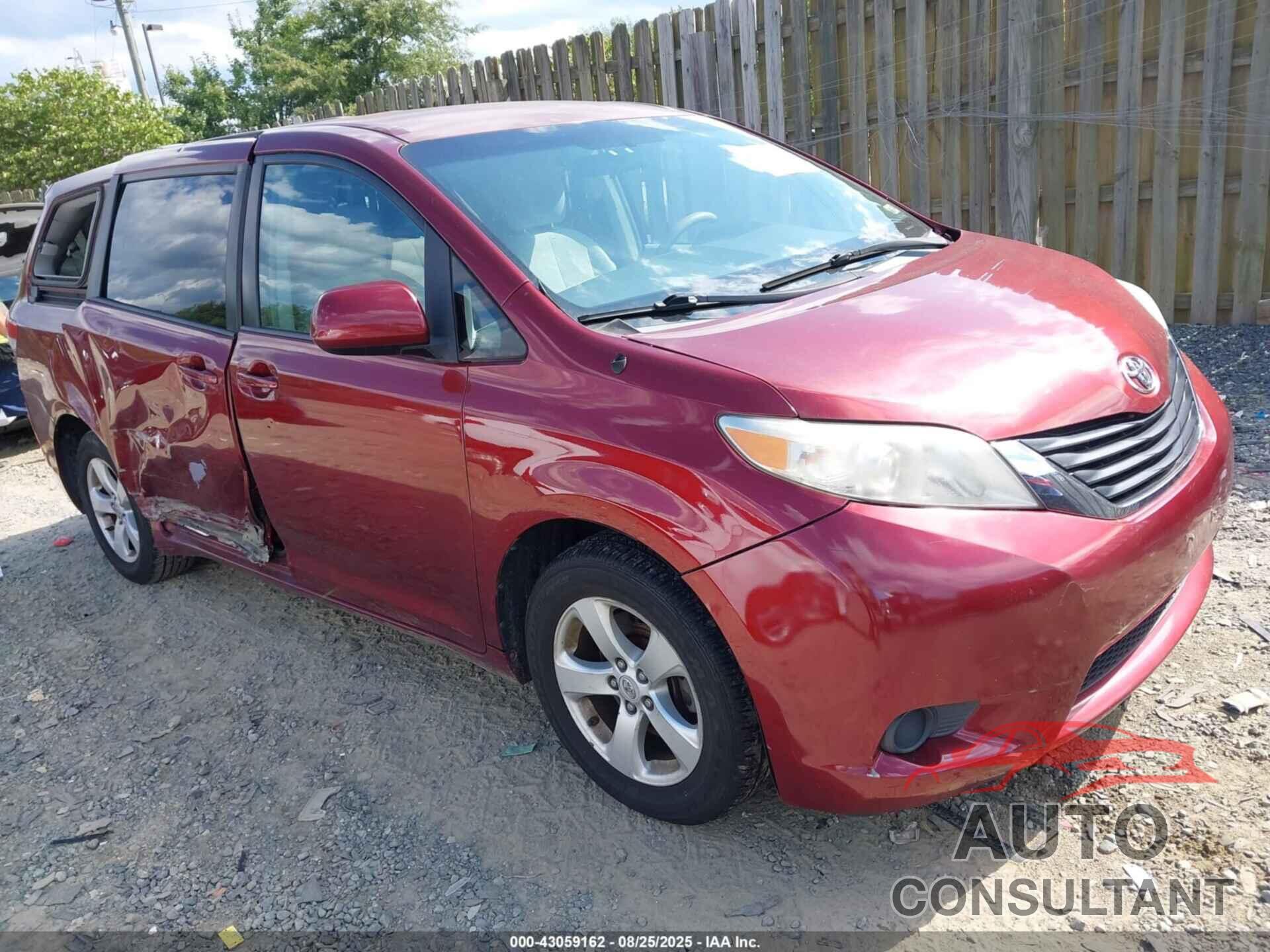 TOYOTA SIENNA 2012 - 5TDKA3DC7CS013776