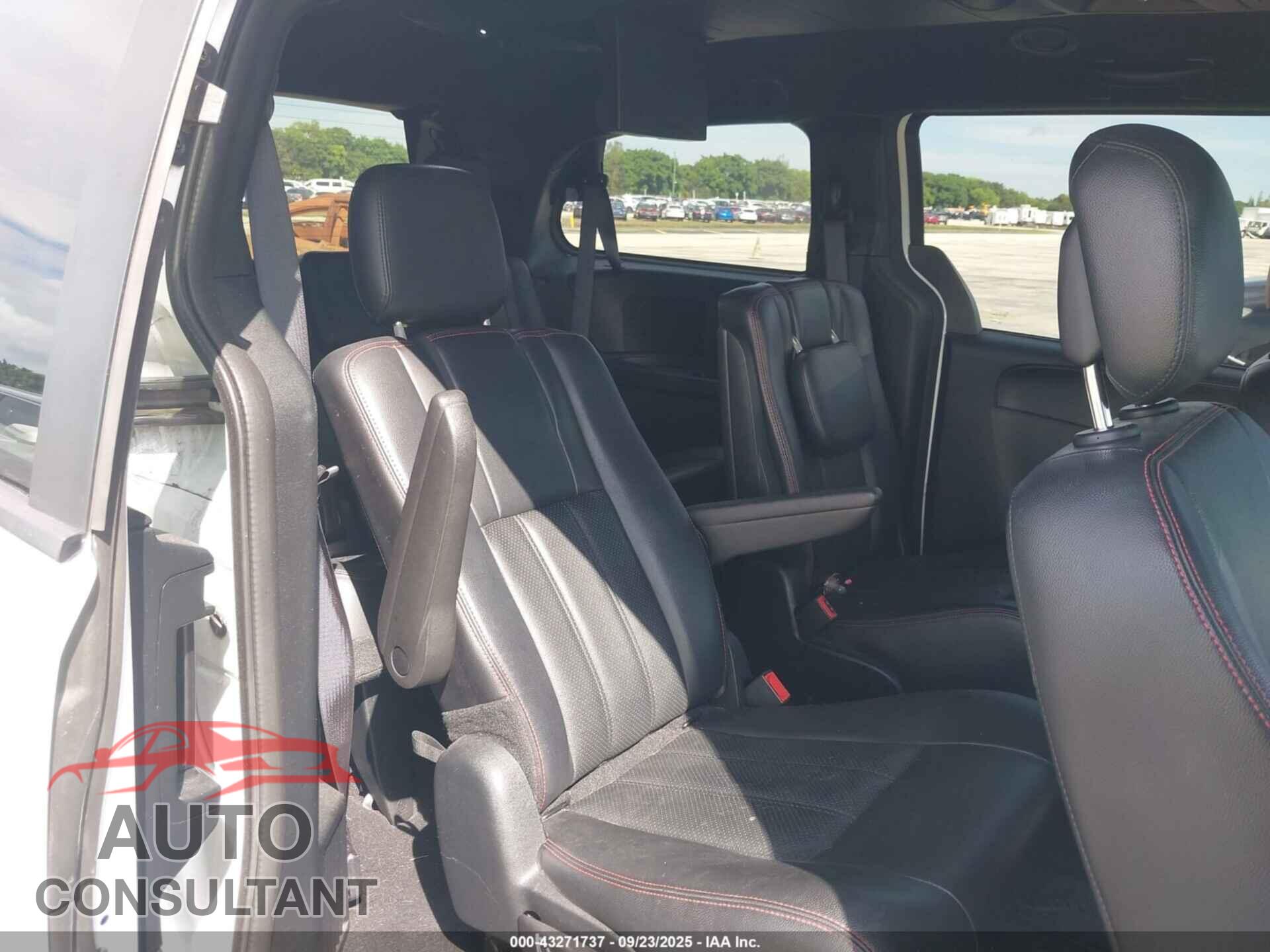 DODGE GRAND CARAVAN 2016 - 2C4RDGEGXGR353016