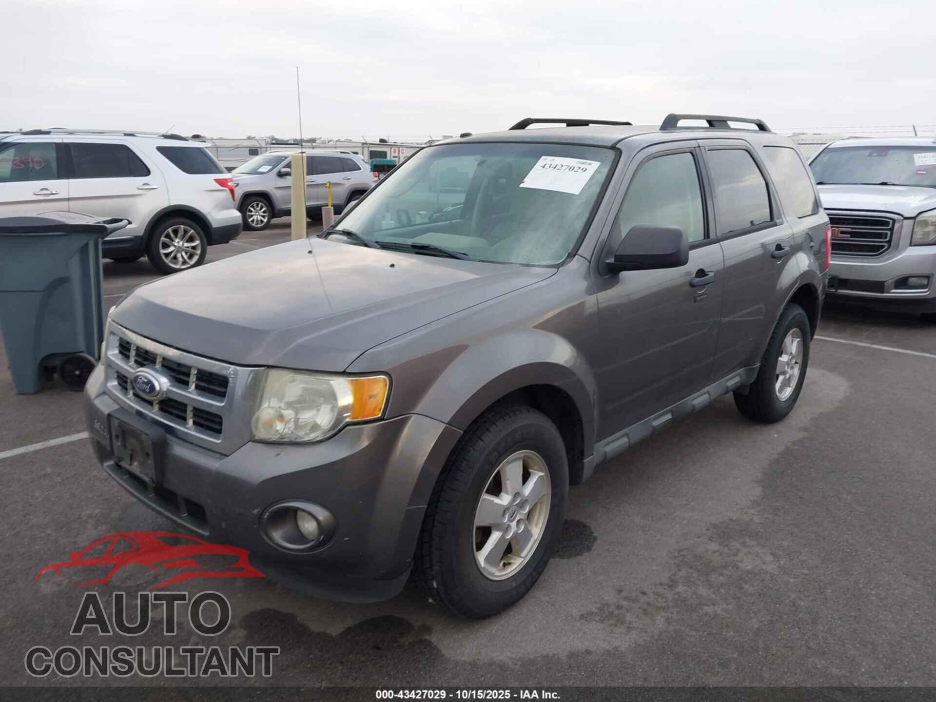 FORD ESCAPE 2011 - 1FMCU9D79BKA55899