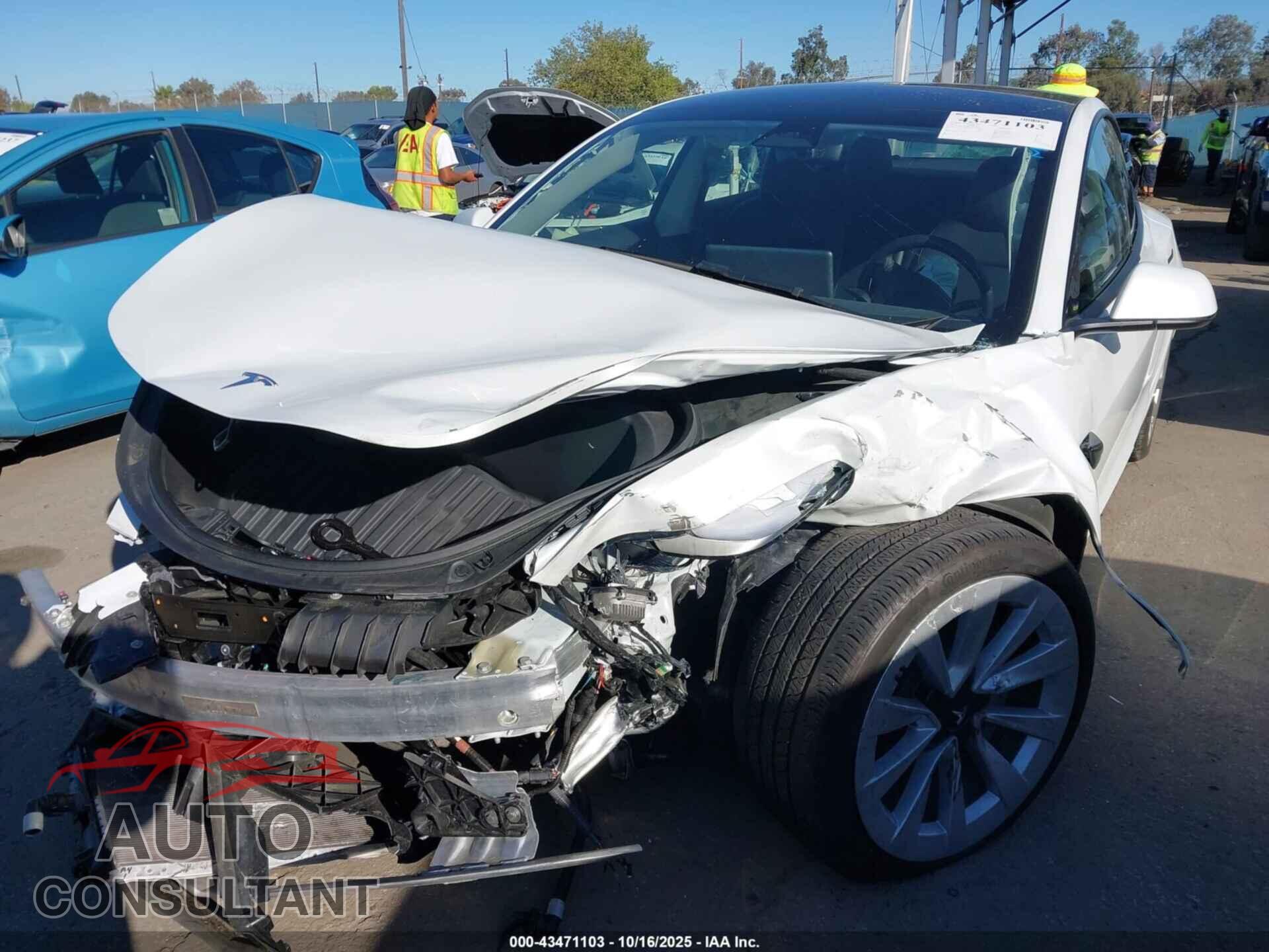 TESLA MODEL 3 2023 - 5YJ3E1EA8PF425466
