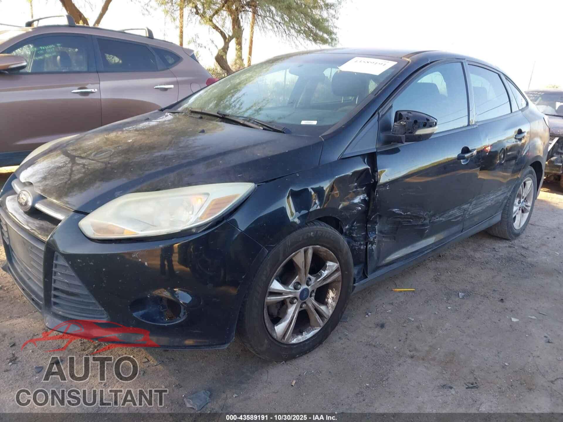 FORD FOCUS 2014 - 1FADP3F21EL215647
