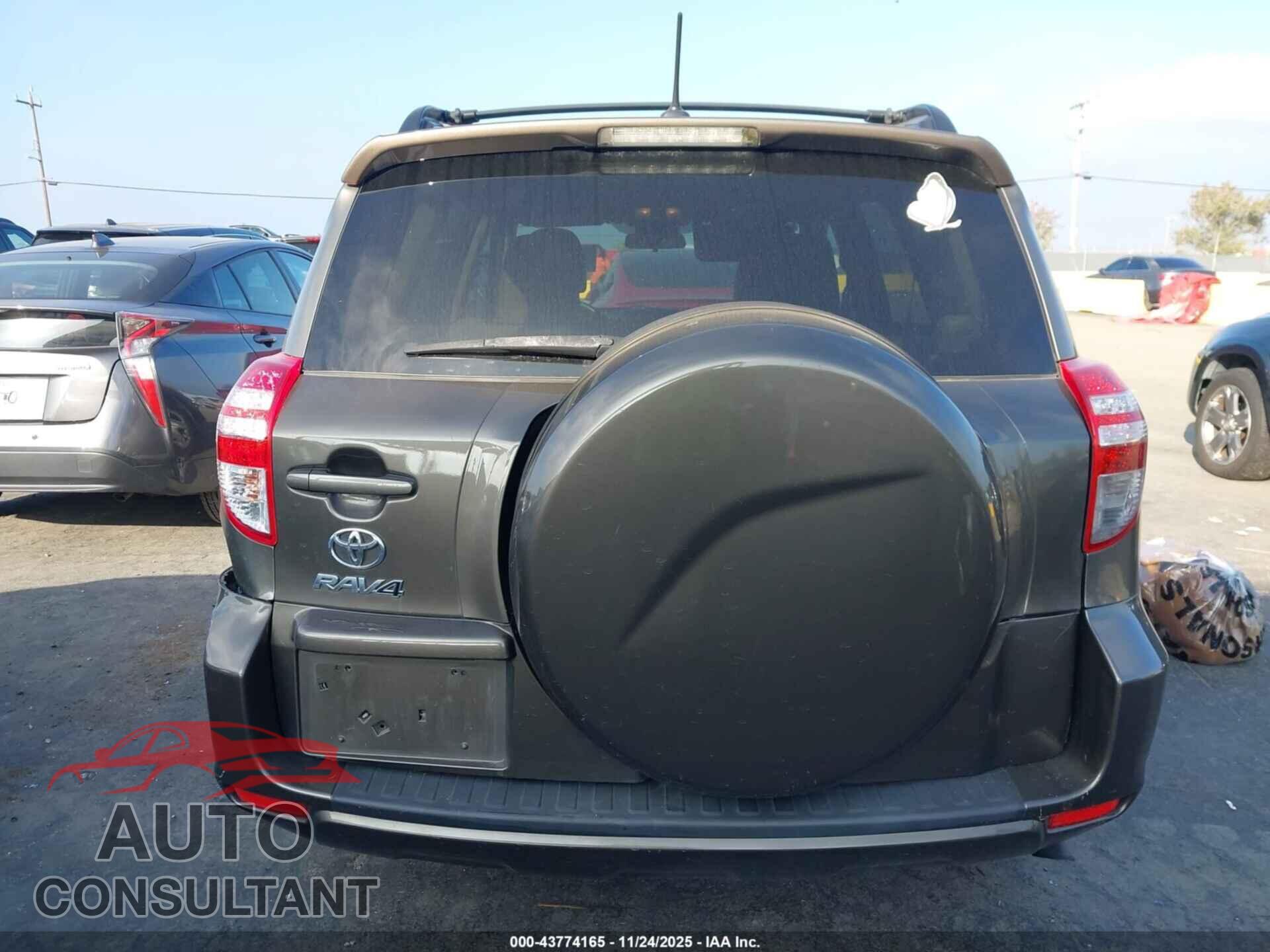 TOYOTA RAV4 2012 - 2T3ZF4DV3CW112794