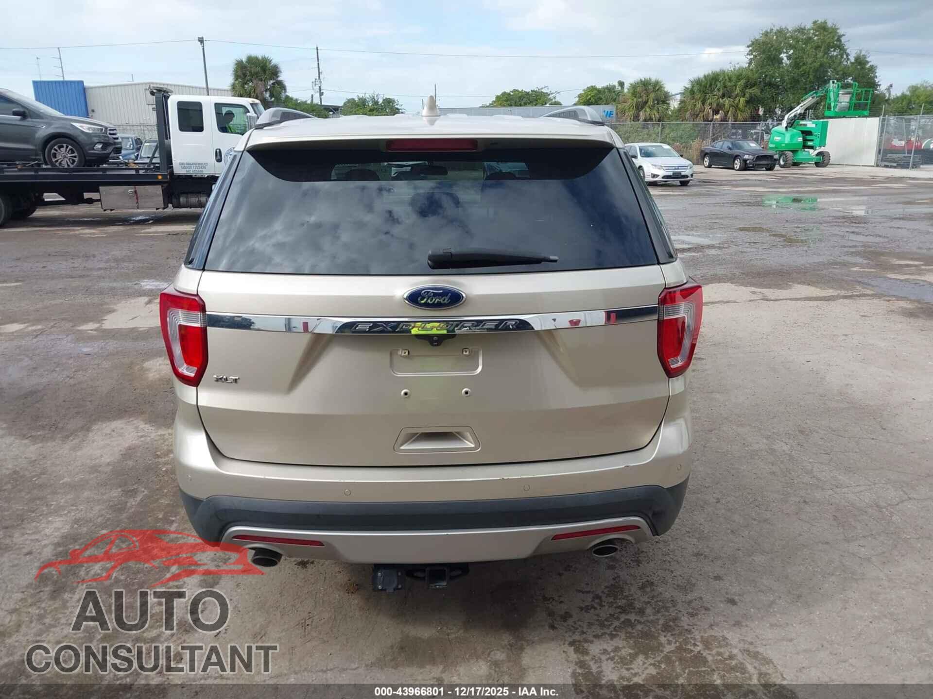 FORD EXPLORER 2017 - 1FM5K7D88HGC12622