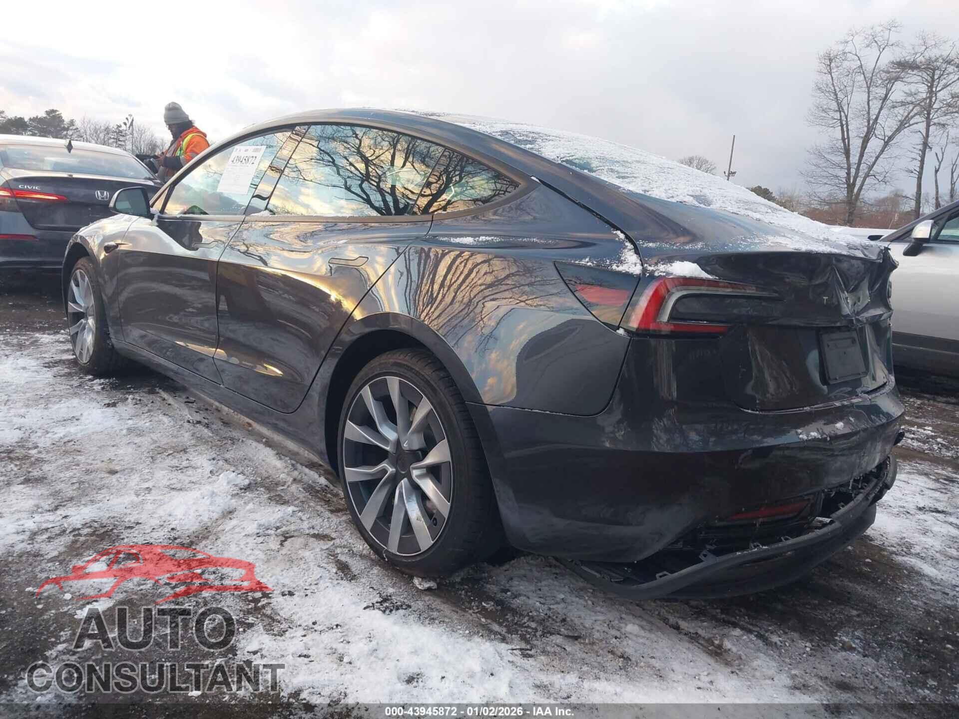 TESLA MODEL 3 2025 - 5YJ3E1EA9SF024128