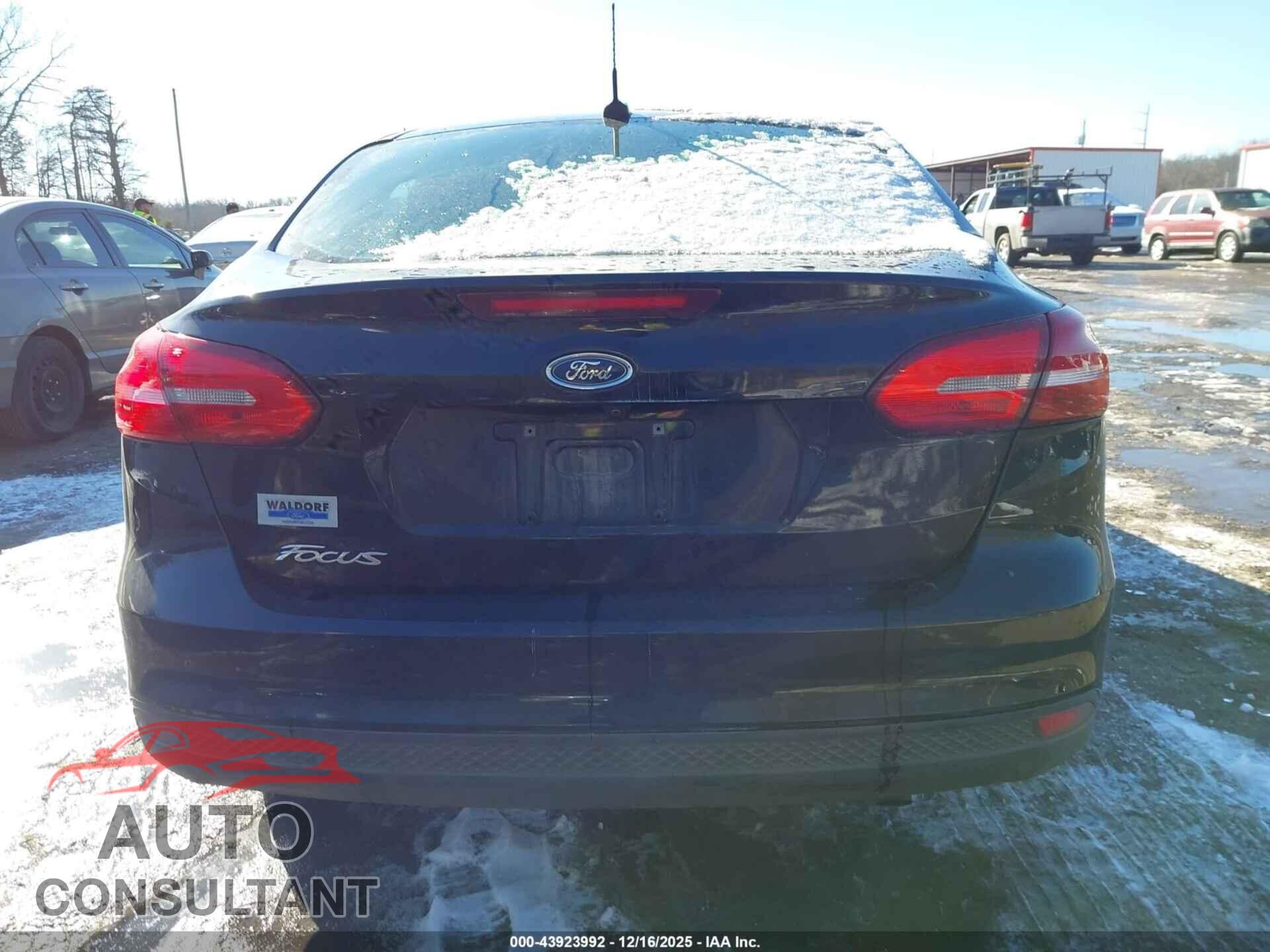 FORD FOCUS 2017 - 1FADP3E29HL305540