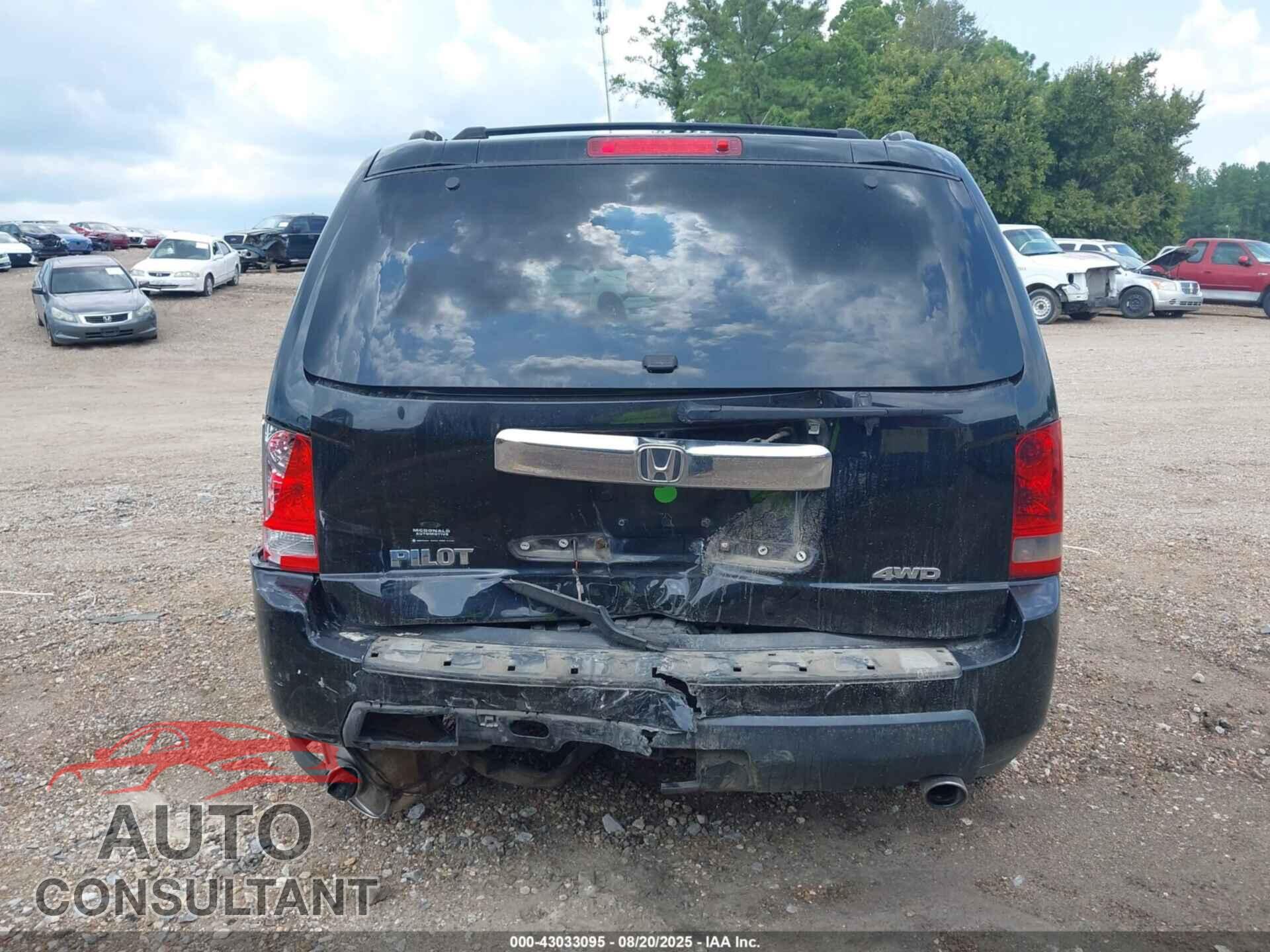 HONDA PILOT 2011 - 5FNYF4H60BB001285
