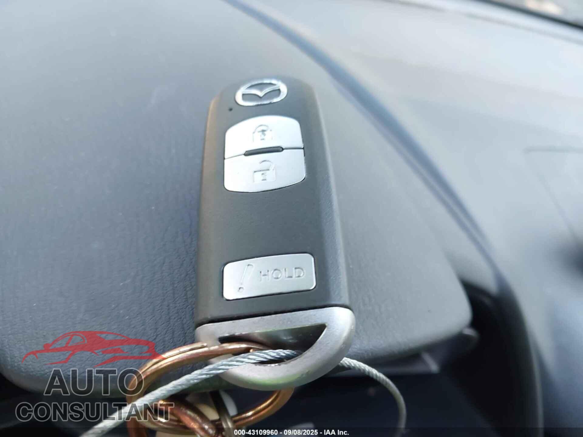 MAZDA CX-3 2017 - JM1DKFC70H0141640