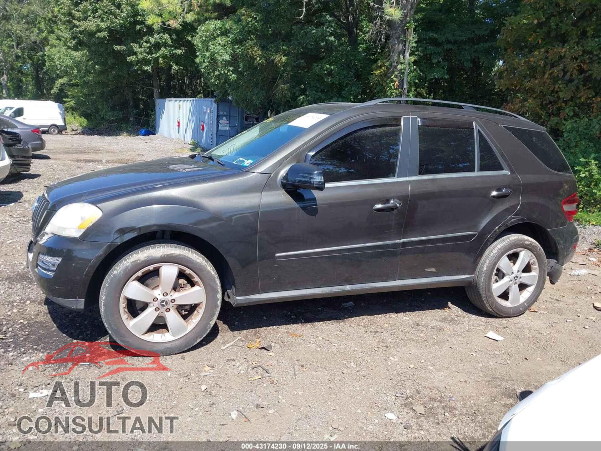 MERCEDES-BENZ ML 350 2011 - 4JGBB8GB0BA714485