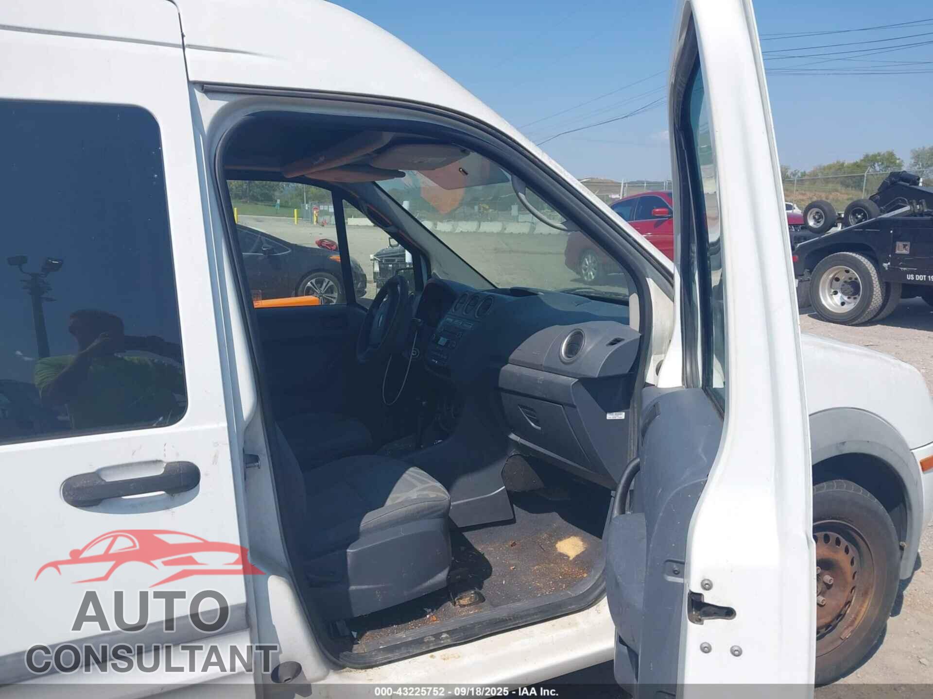 FORD TRANSIT CONNECT 2013 - NM0LS7BN0DT166612