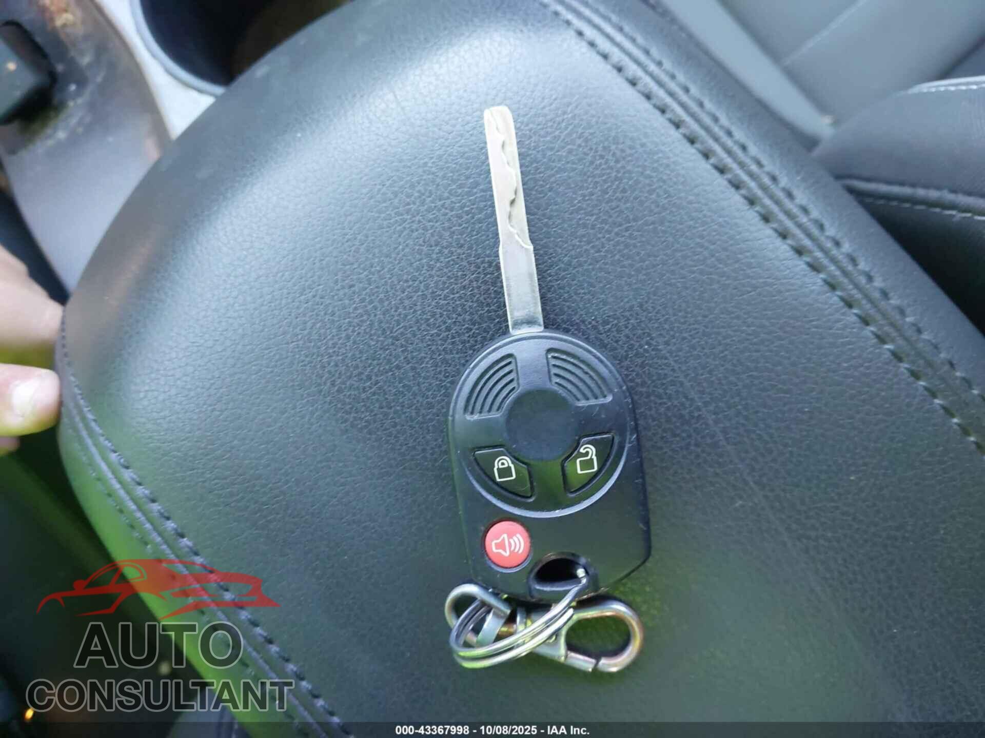 FORD ESCAPE 2014 - 1FMCU9G97EUB08282