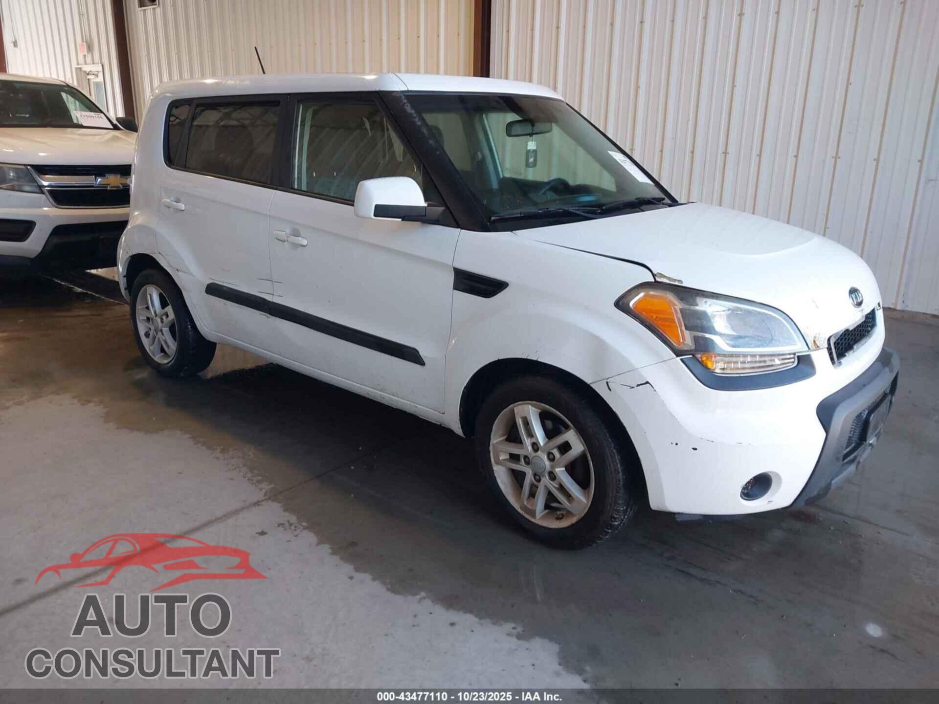 KIA SOUL 2011 - KNDJT2A23B7330085