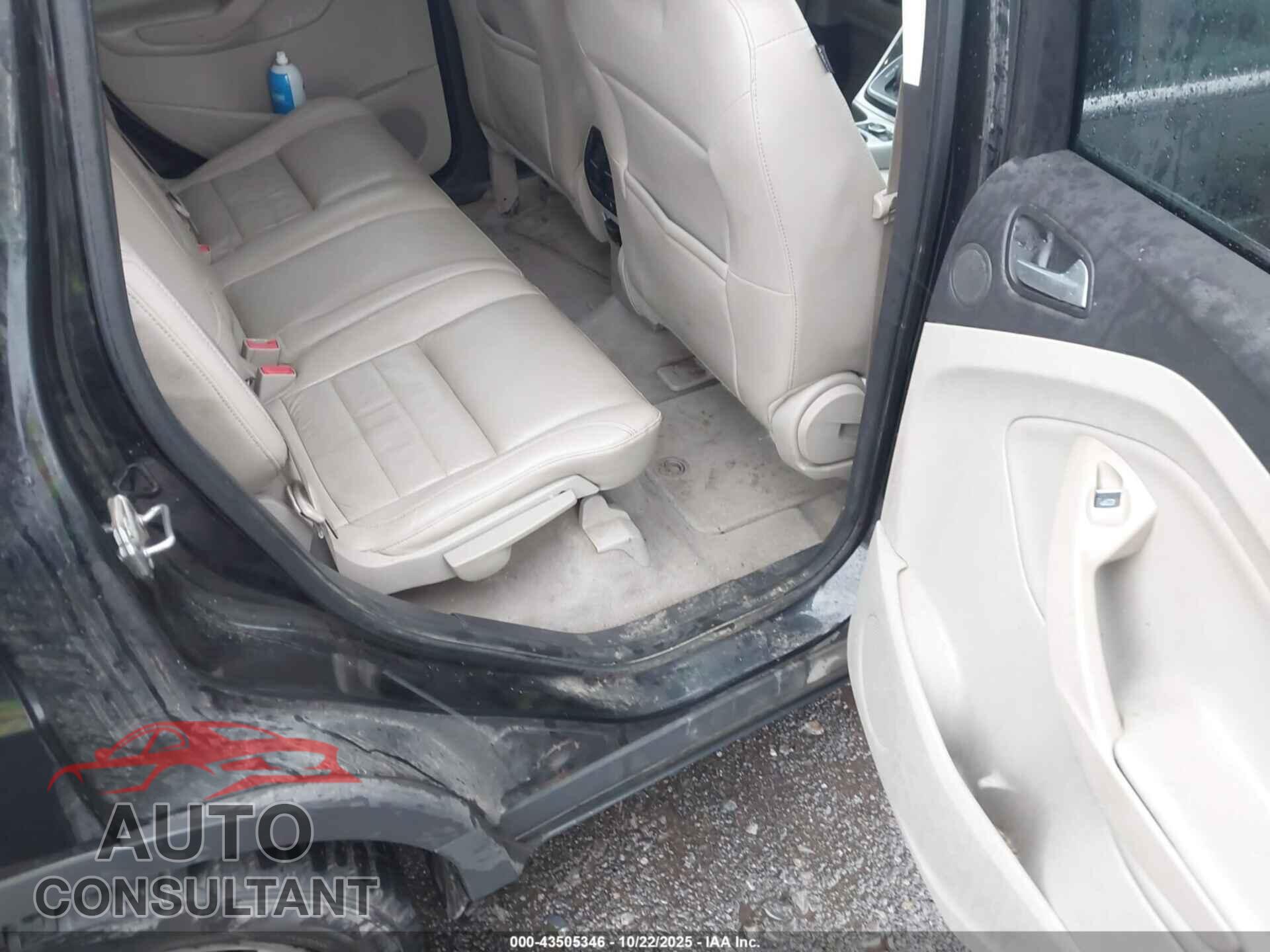 FORD ESCAPE 2013 - 1FMCU9H94DUC68892