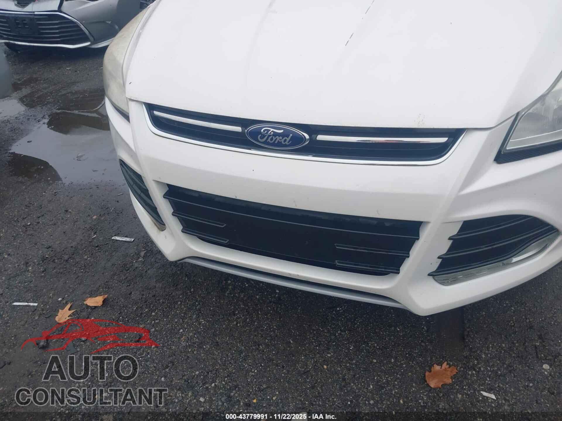 FORD ESCAPE 2013 - 1FMCU9HXXDUB43152