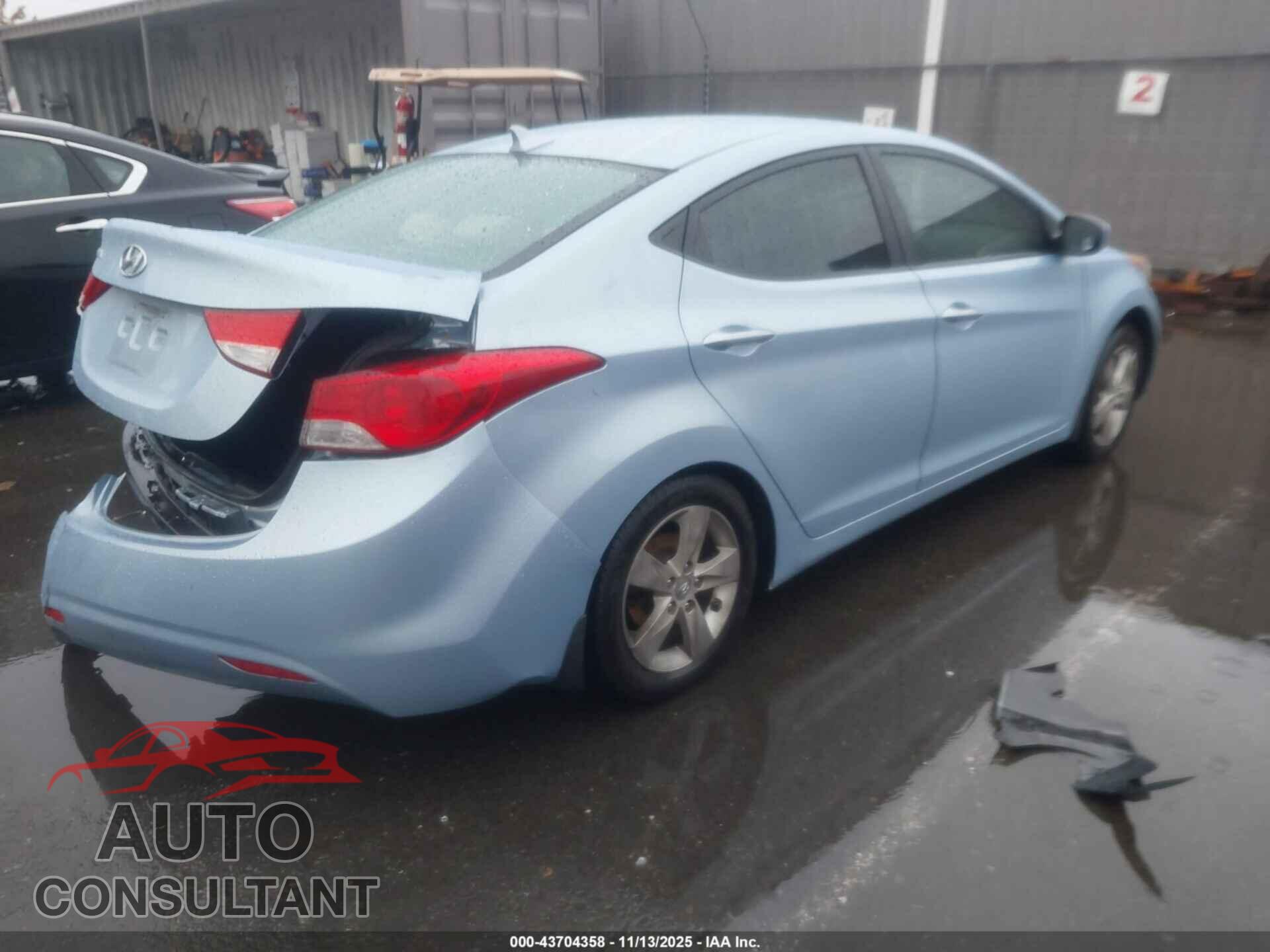 HYUNDAI ELANTRA 2013 - KMHDH4AE6DU848244