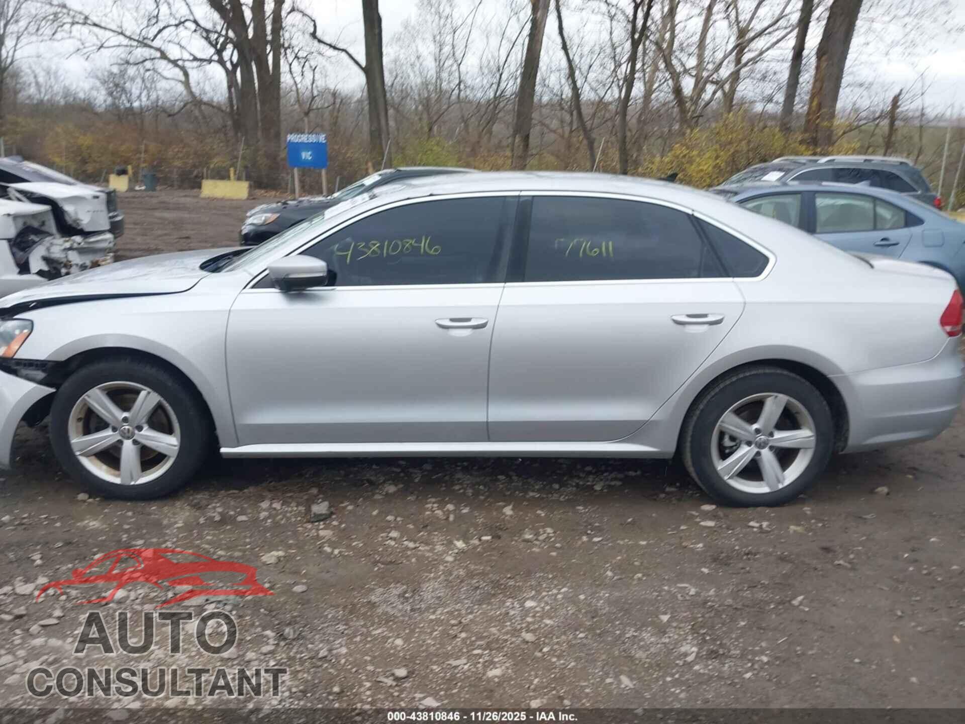 VOLKSWAGEN PASSAT 2013 - 1VWBP7A34DC060709