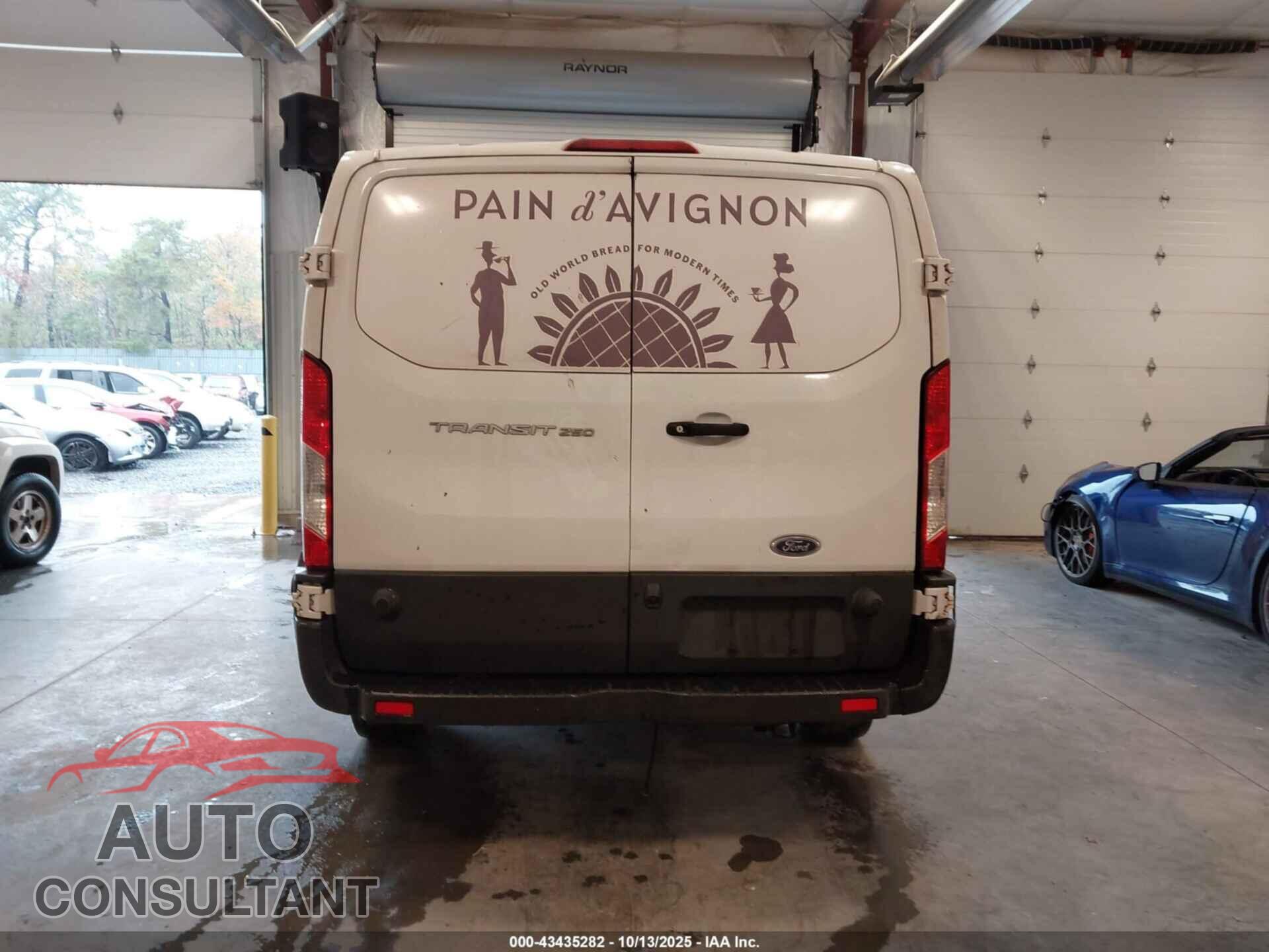 FORD TRANSIT-250 2019 - 1FTYR2YM1KKA17506