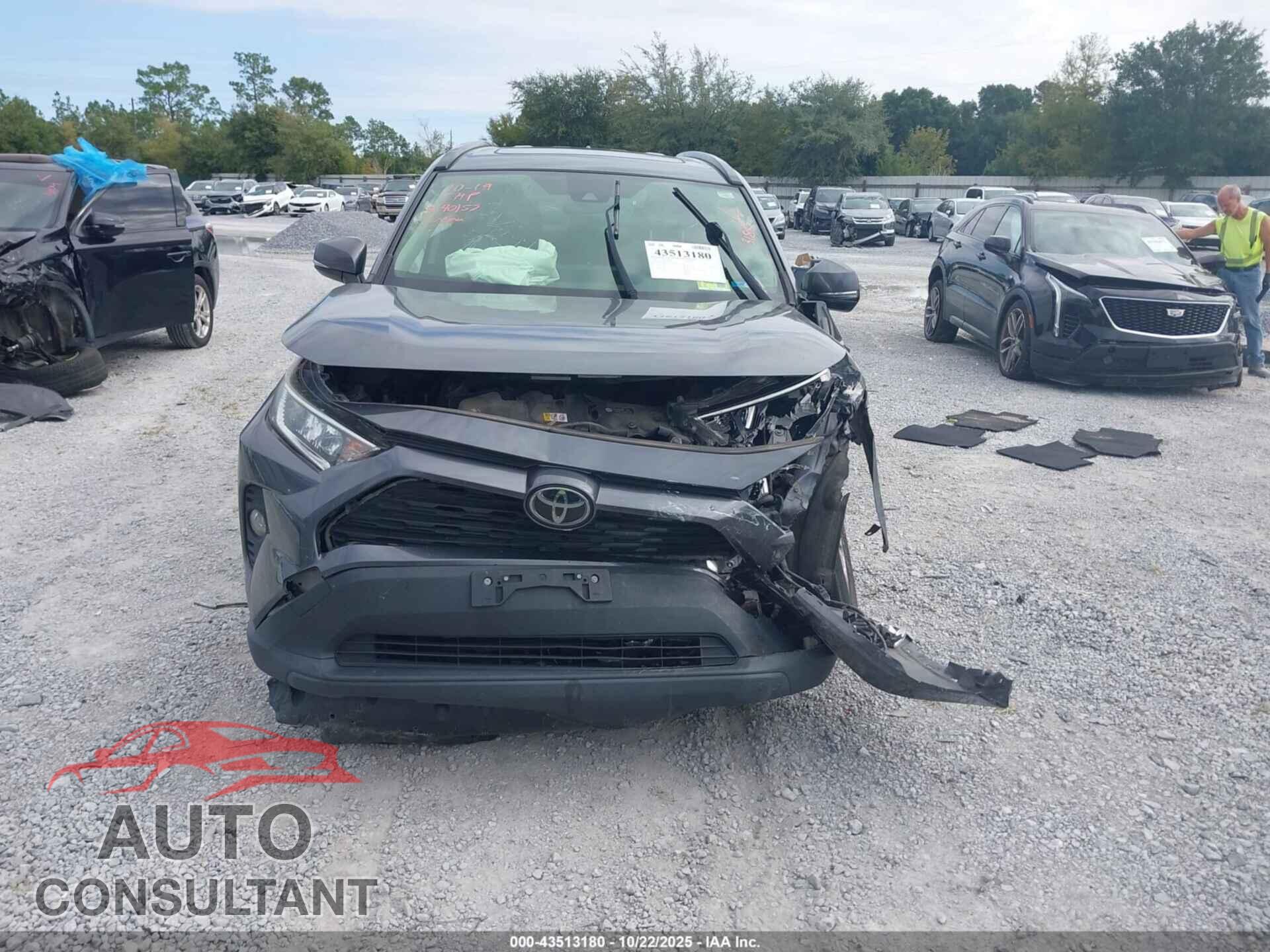 TOYOTA RAV4 2019 - JTMP1RFV0KD513974