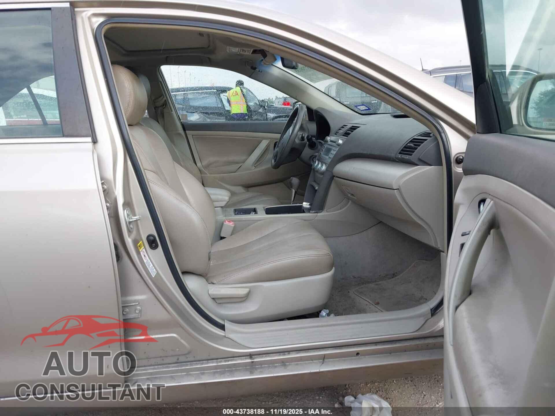 FORD F-150 2010 - 1FTFW1CV7AKE79416