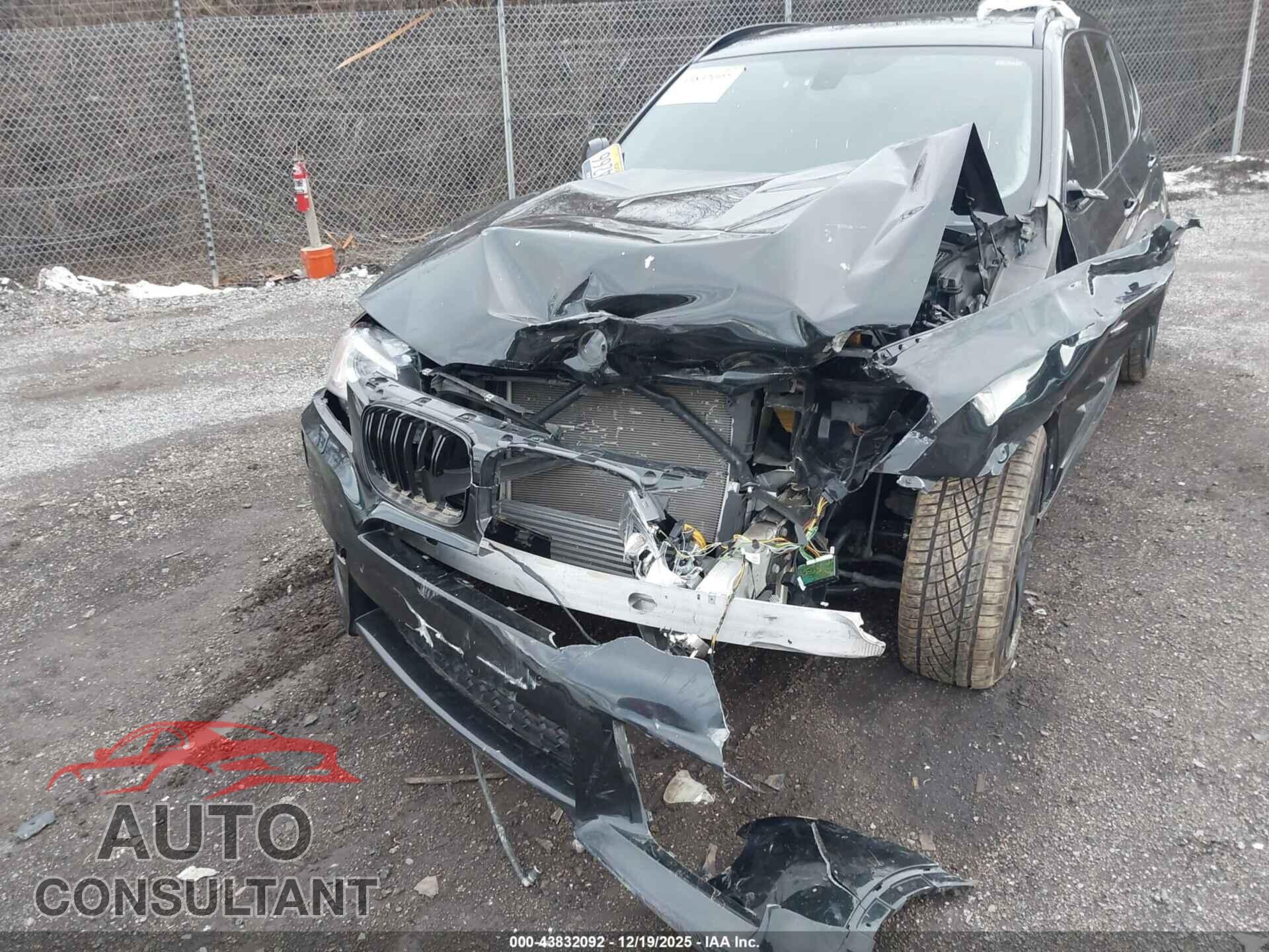 BMW X3 2014 - 5UXWX9C59E0D27698