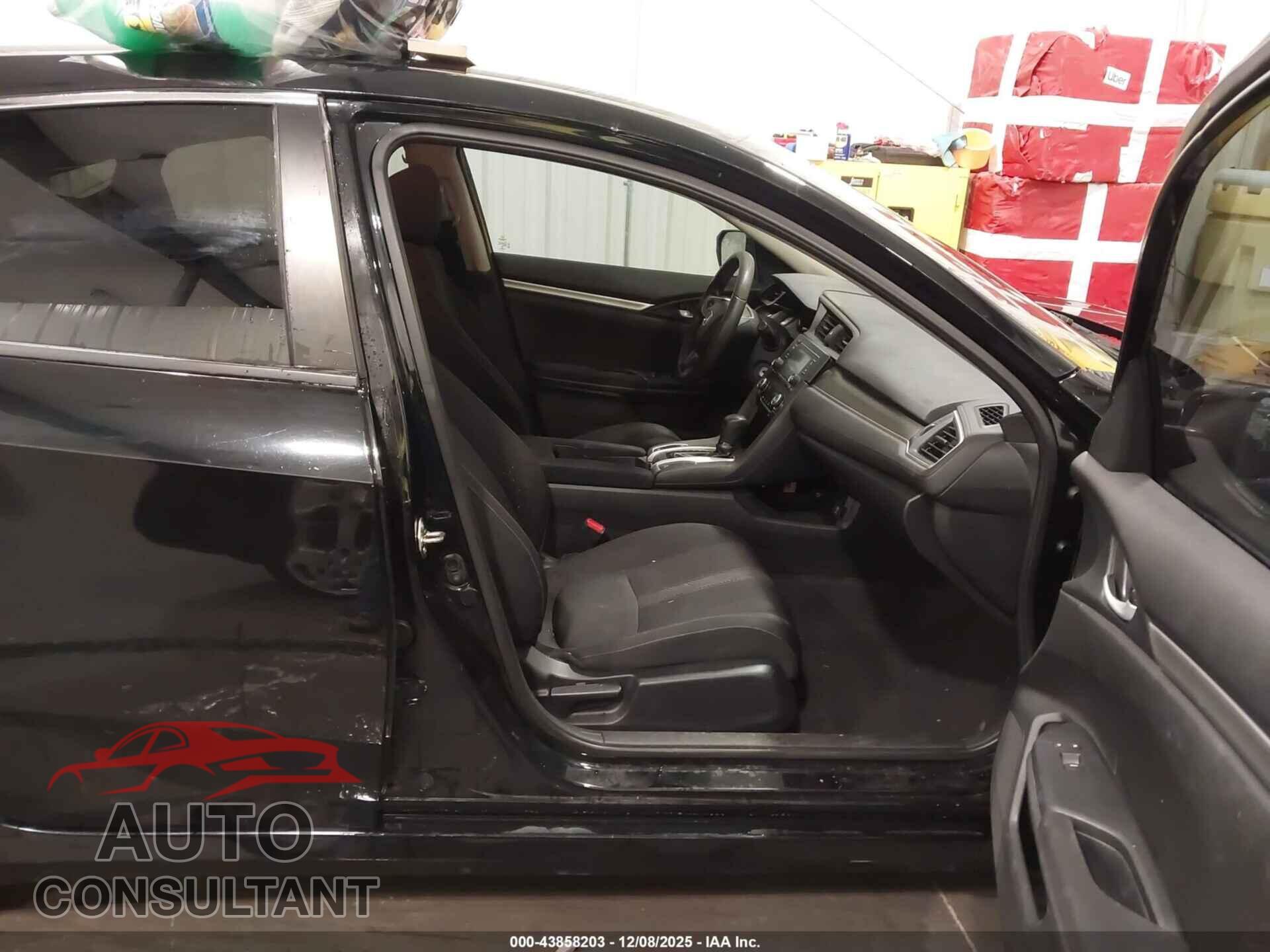 HONDA CIVIC 2017 - 19XFC2F58HE219890