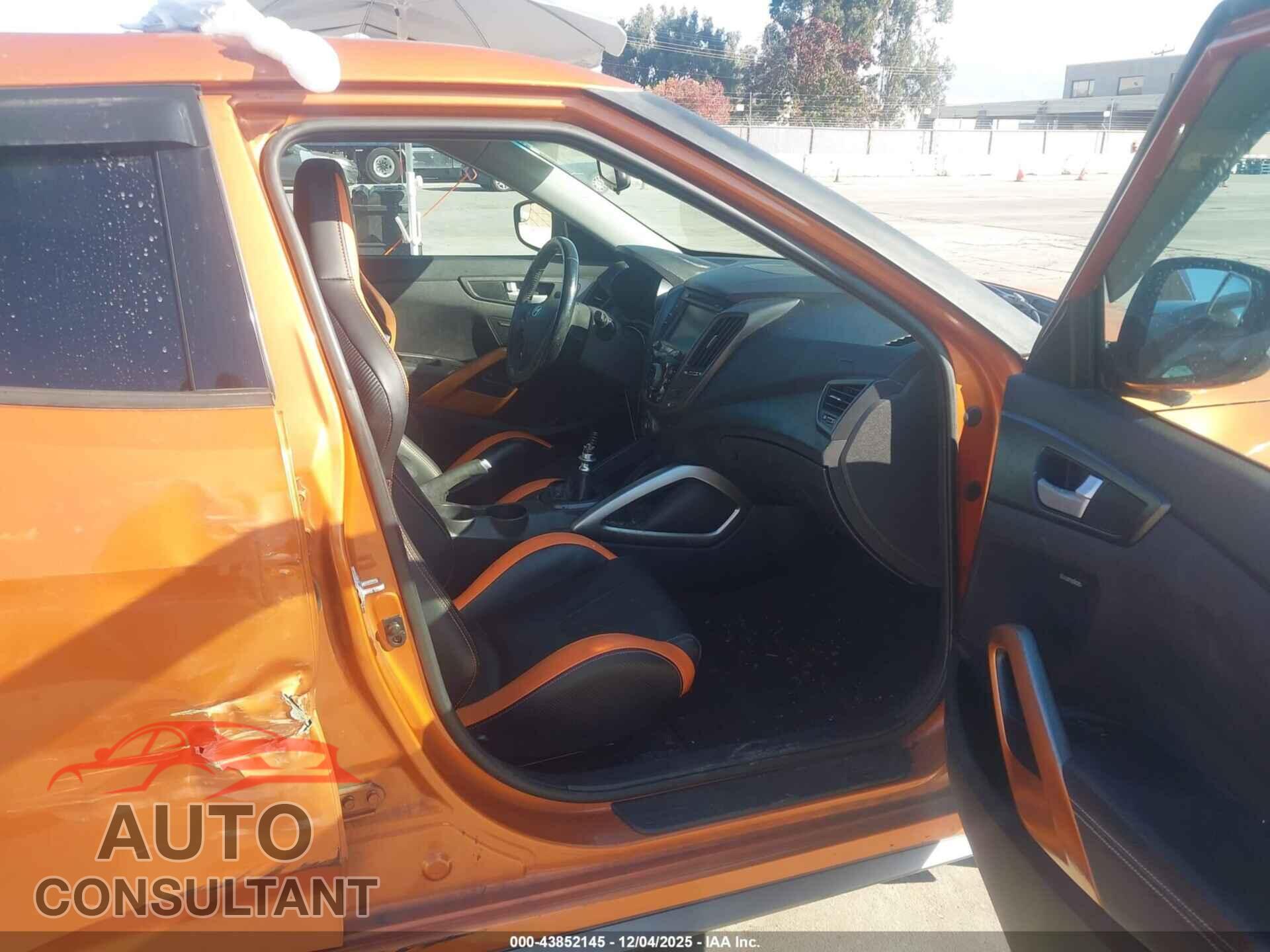 HYUNDAI VELOSTER 2014 - KMHTC6AE1EU193000