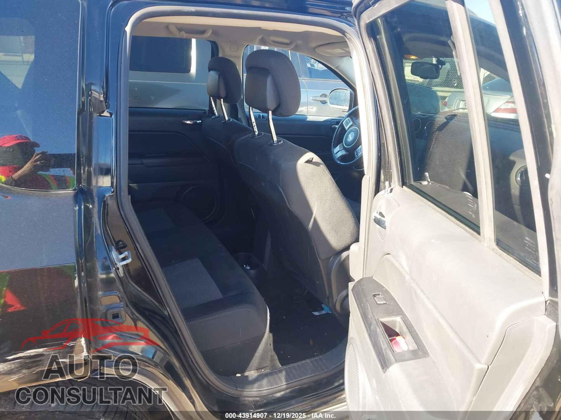 JEEP COMPASS 2012 - 1C4NJDEB1CD705584