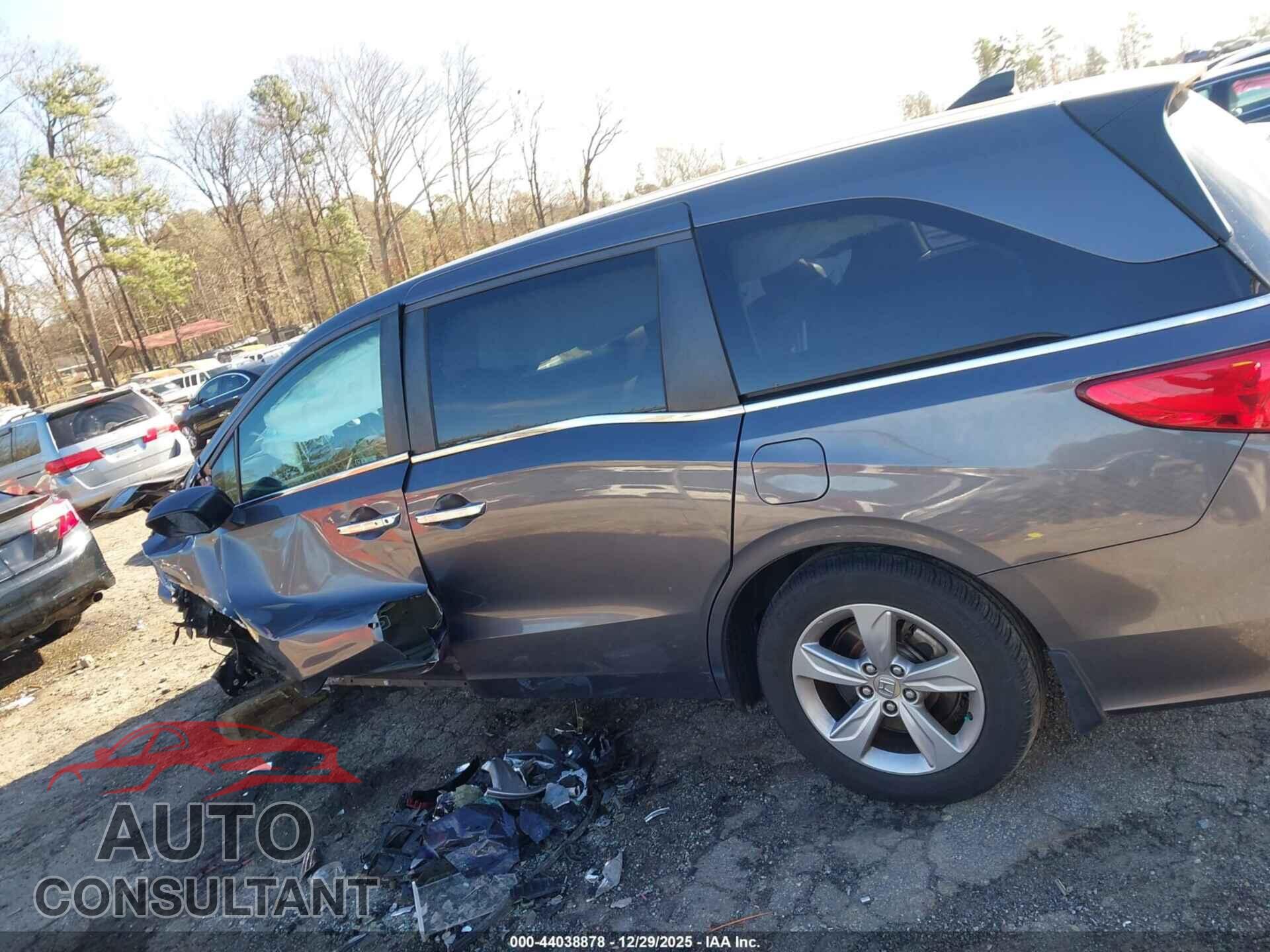 HONDA ODYSSEY 2019 - 5FNRL6H55KB045666