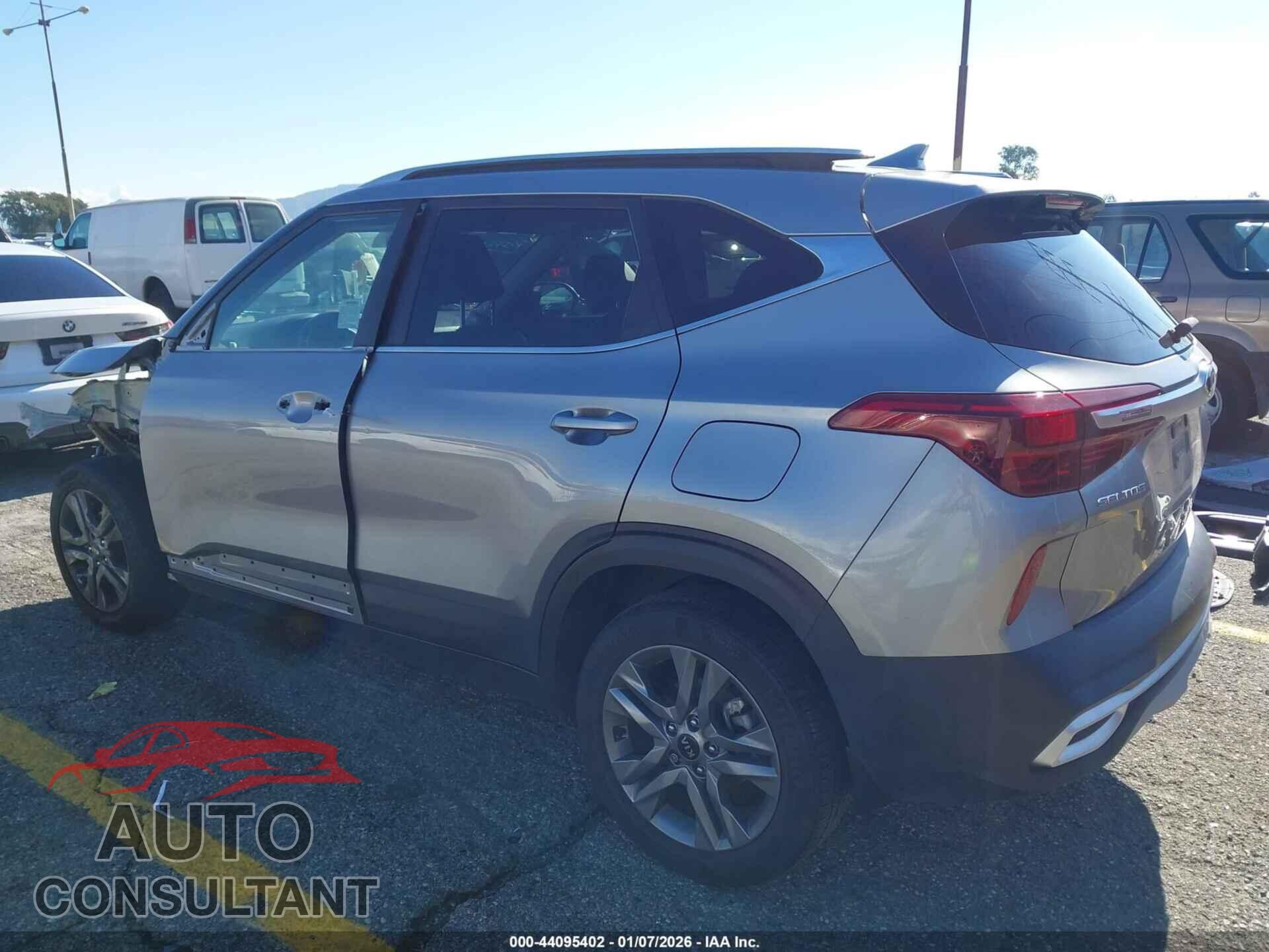 KIA SELTOS 2021 - KNDEU2AA5M7148199