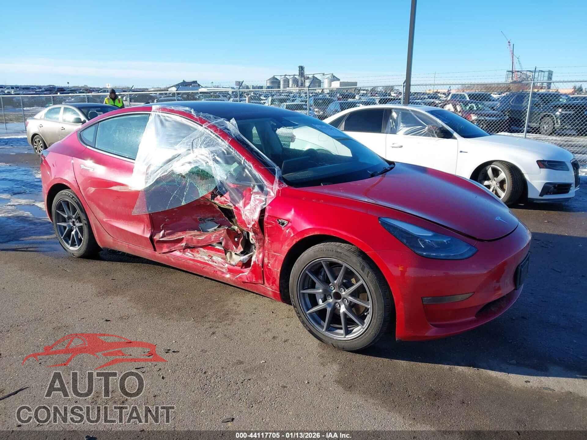 TESLA MODEL 3 2023 - 5YJ3E1EA1PF449866
