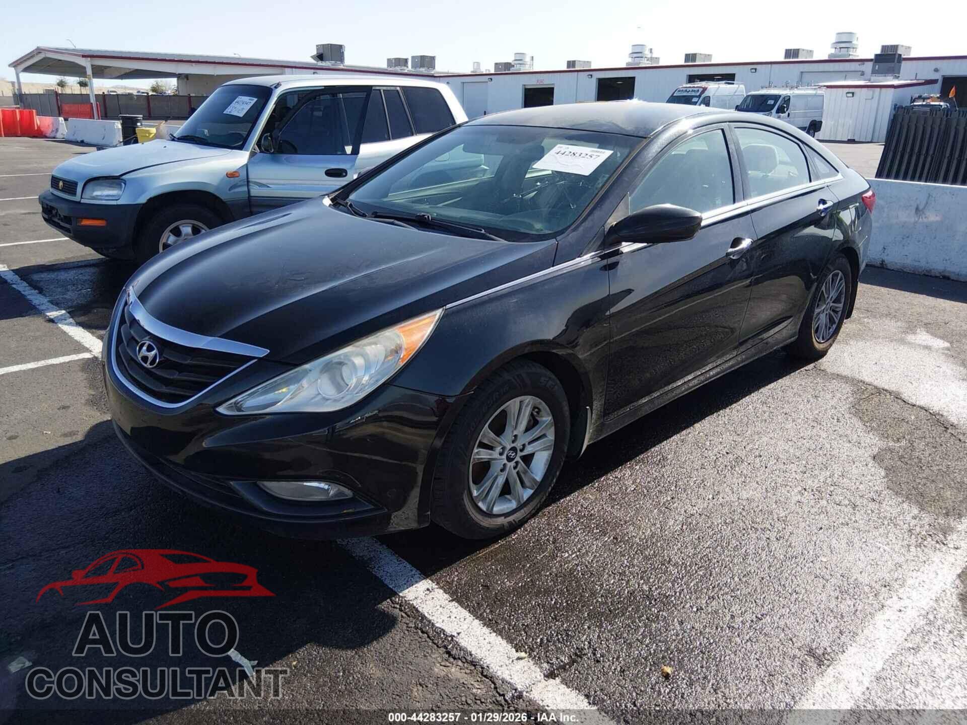 HYUNDAI SONATA 2013 - 5NPEB4AC8DH697409