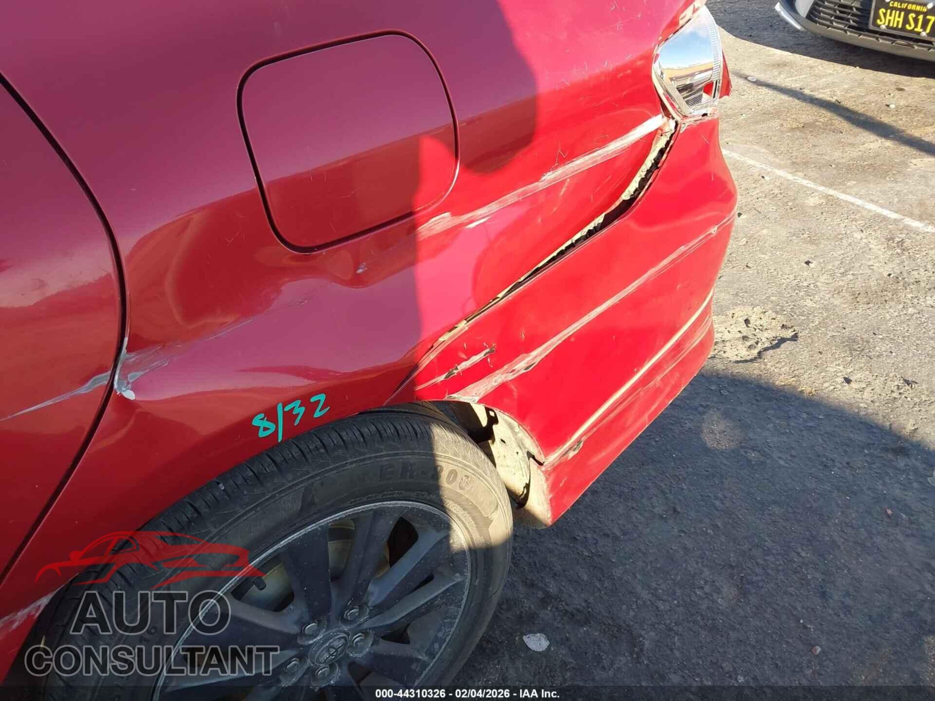 TOYOTA COROLLA 2010 - 2T1BU4EE2AC446070