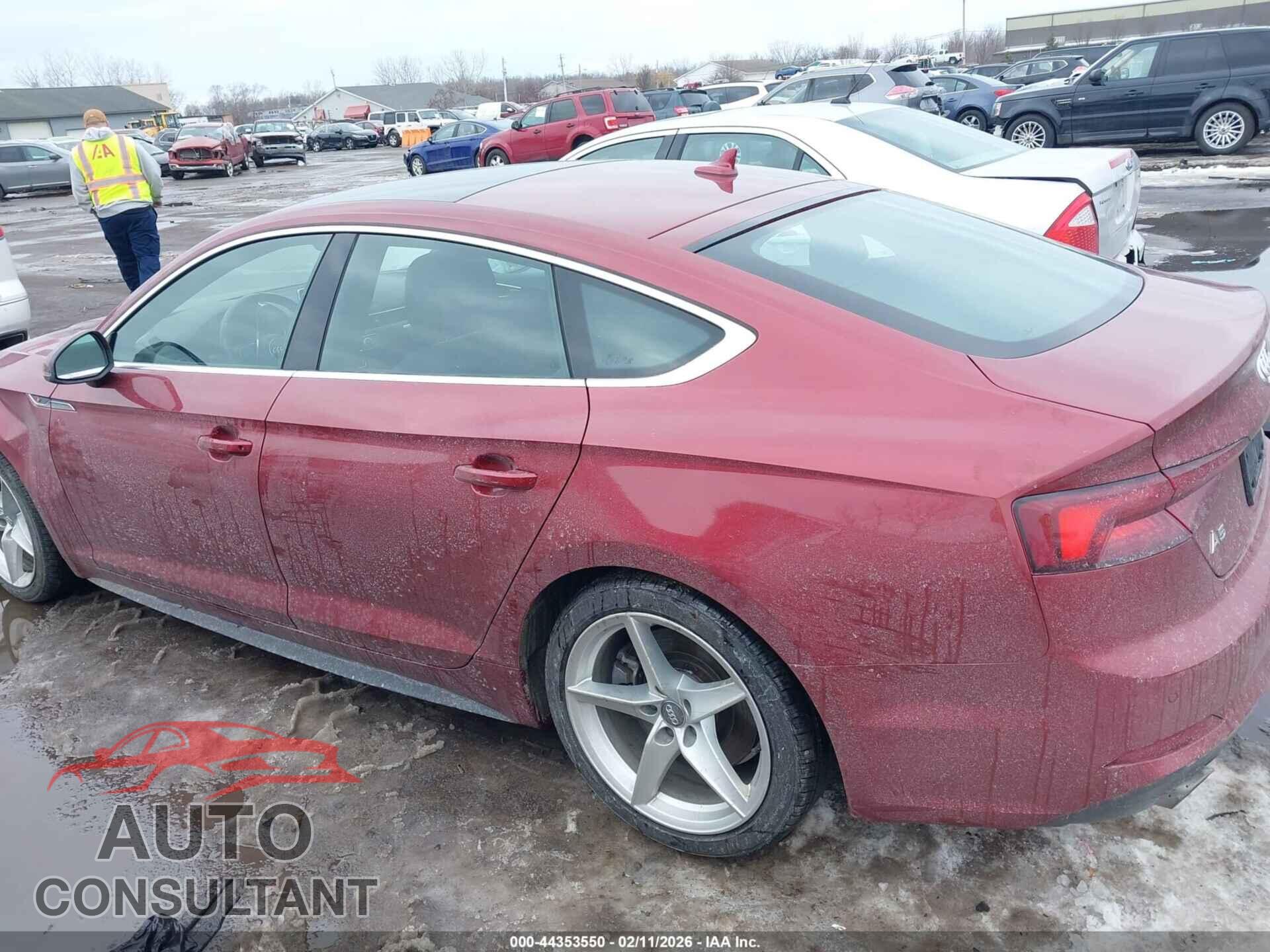 AUDI A5 2018 - WAUENCF51JA094572