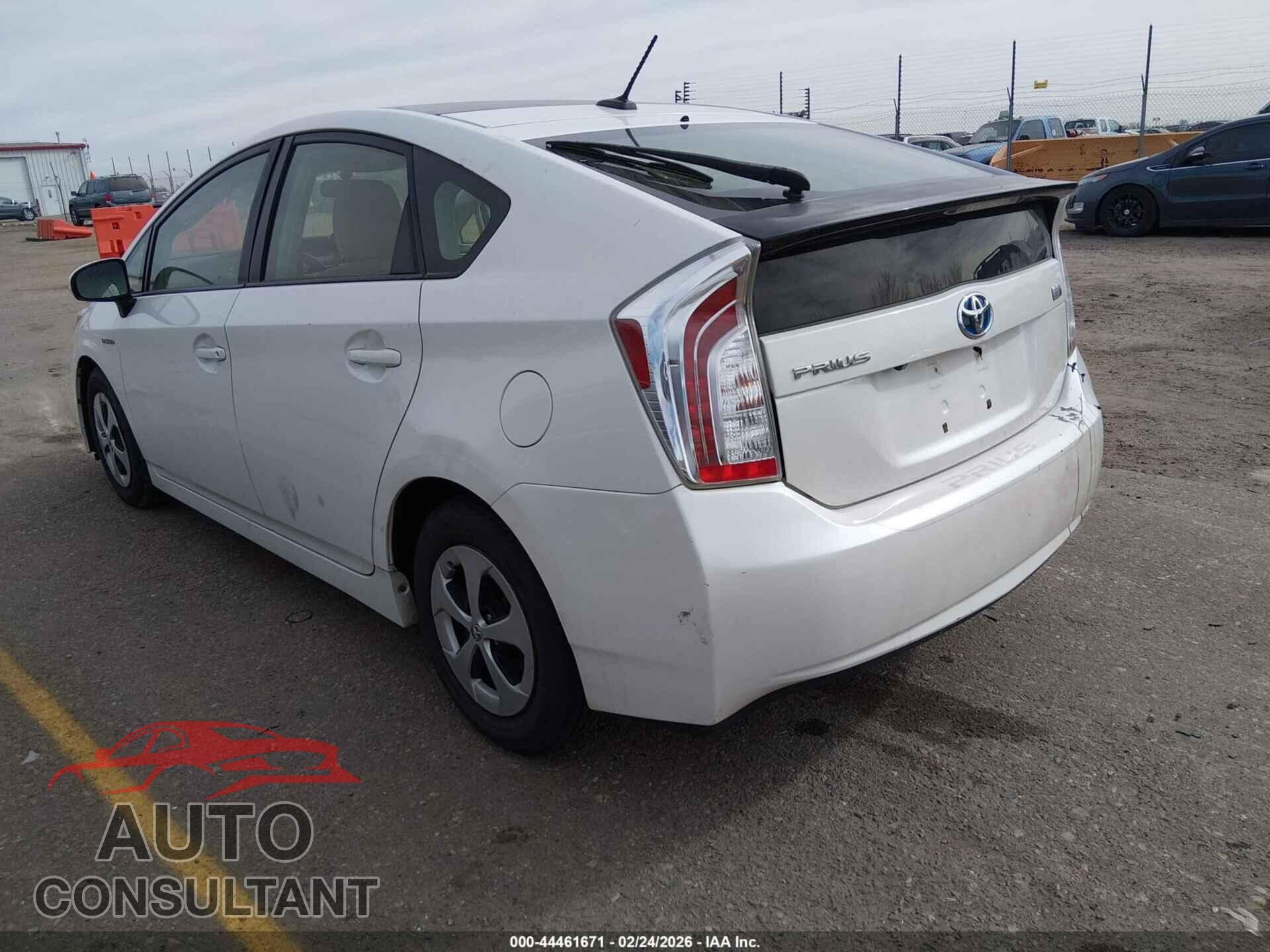 TOYOTA PRIUS 2013 - JTDKN3DU2D5547675