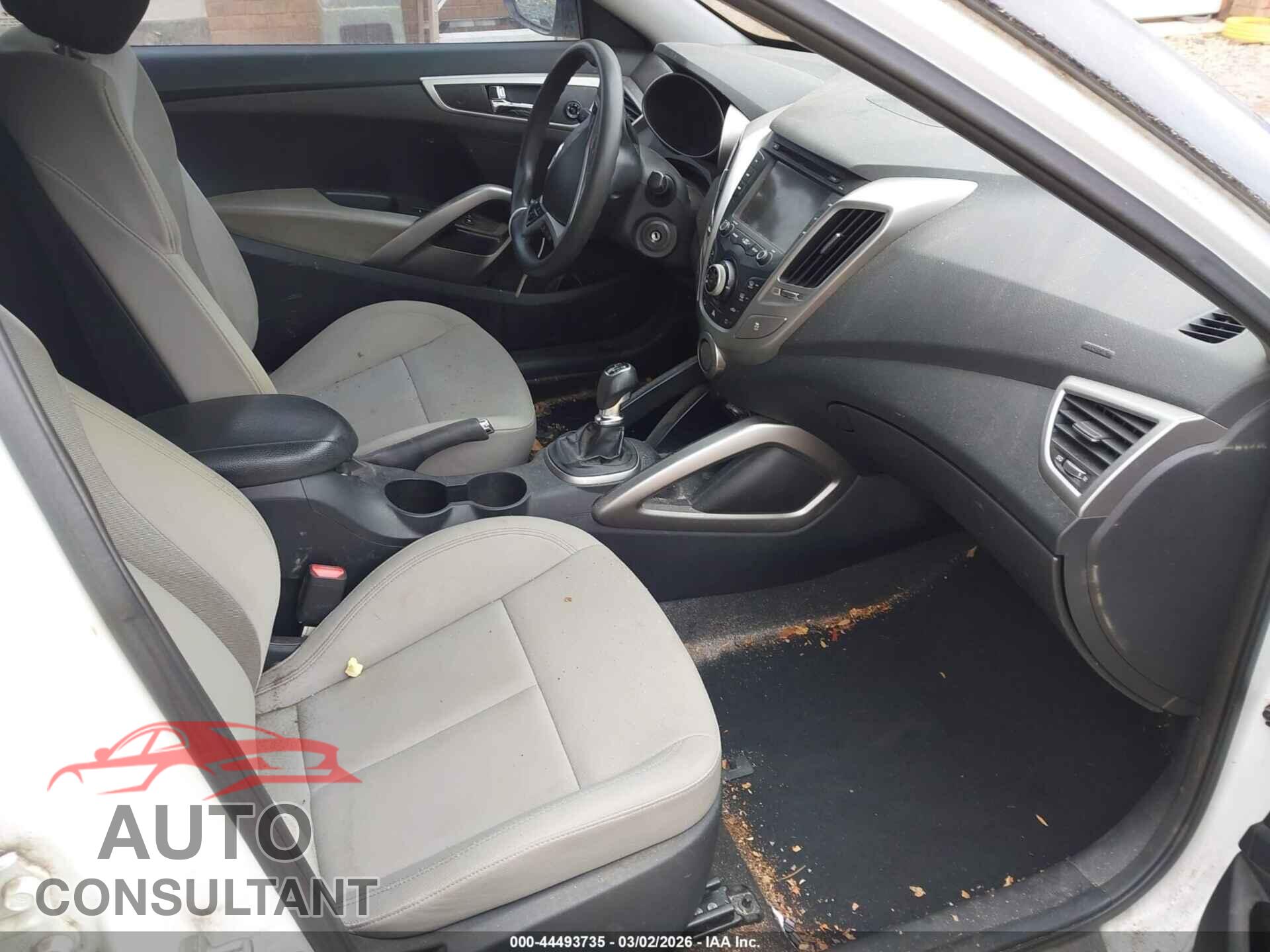 HYUNDAI VELOSTER 2013 - KMHTC6AD8DU134712