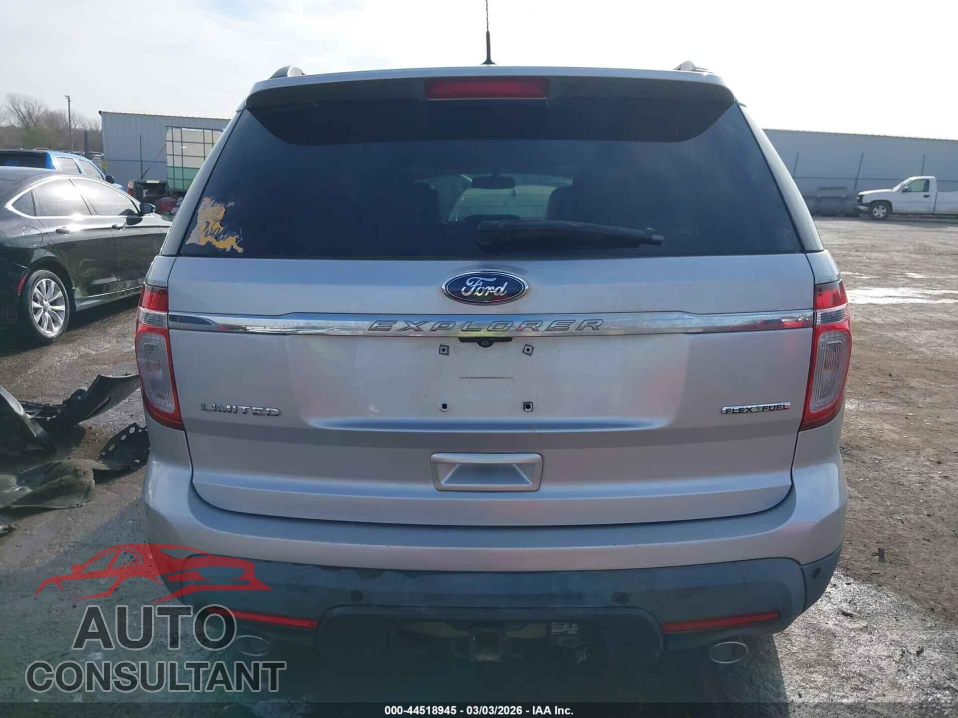 FORD EXPLORER 2015 - 1FM5K7F81FGA20632