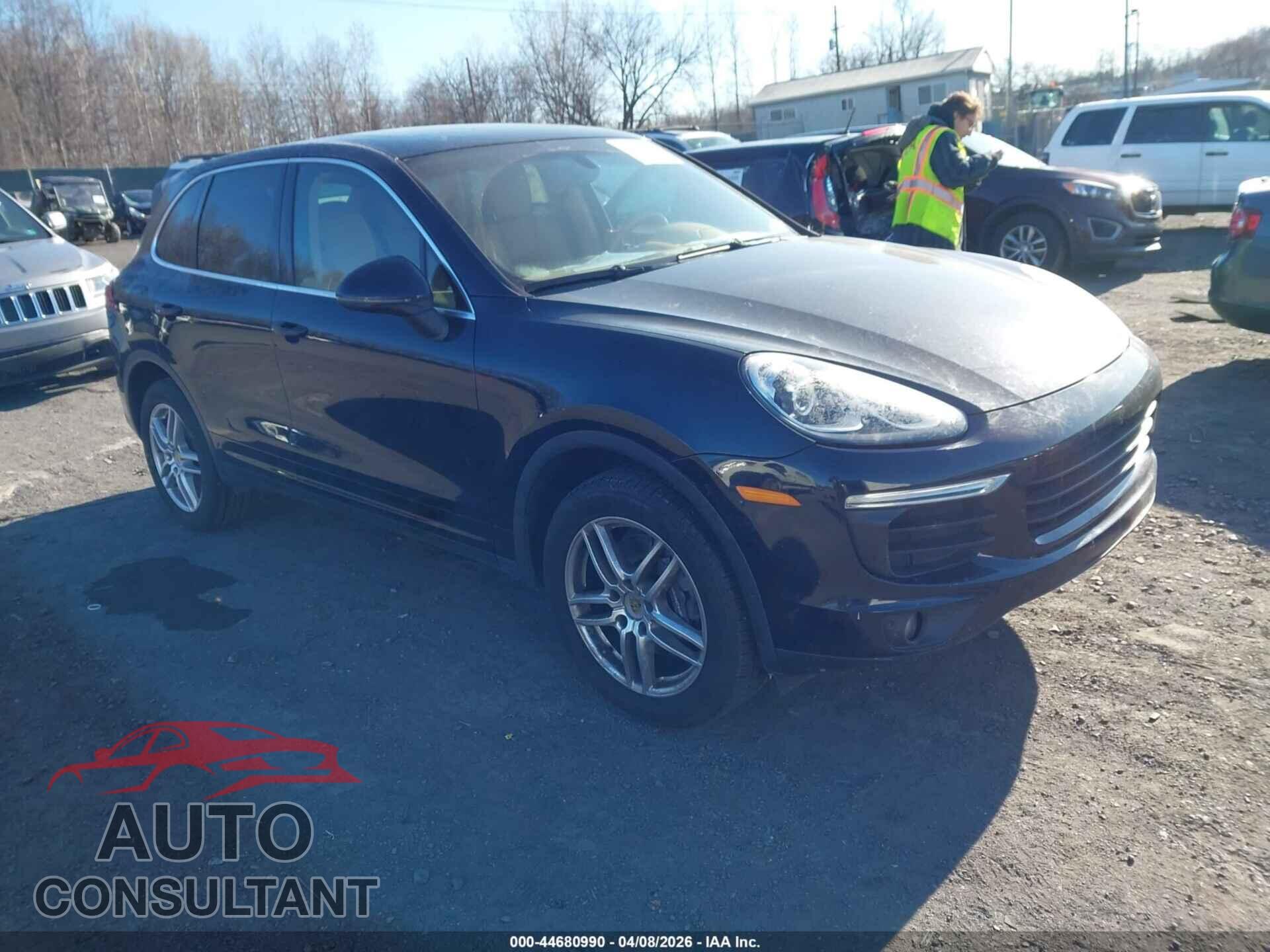 PORSCHE CAYENNE 2016 - WP1AA2A22GLA11487