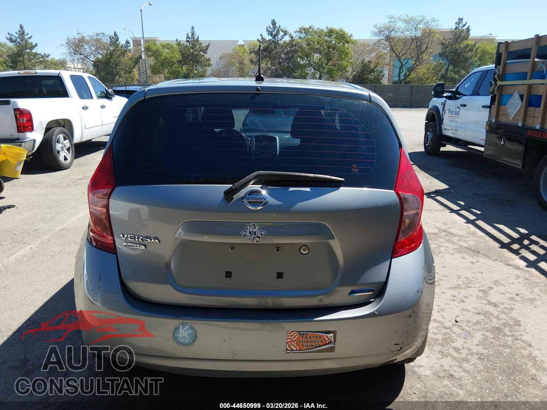 NISSAN VERSA NOTE 2015 - 3N1CE2CP5FL370457