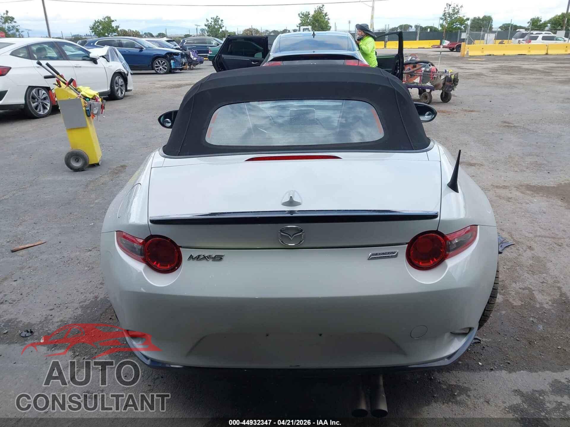 MAZDA MX-5 MIATA 2016 - JM1NDAC70G0103082