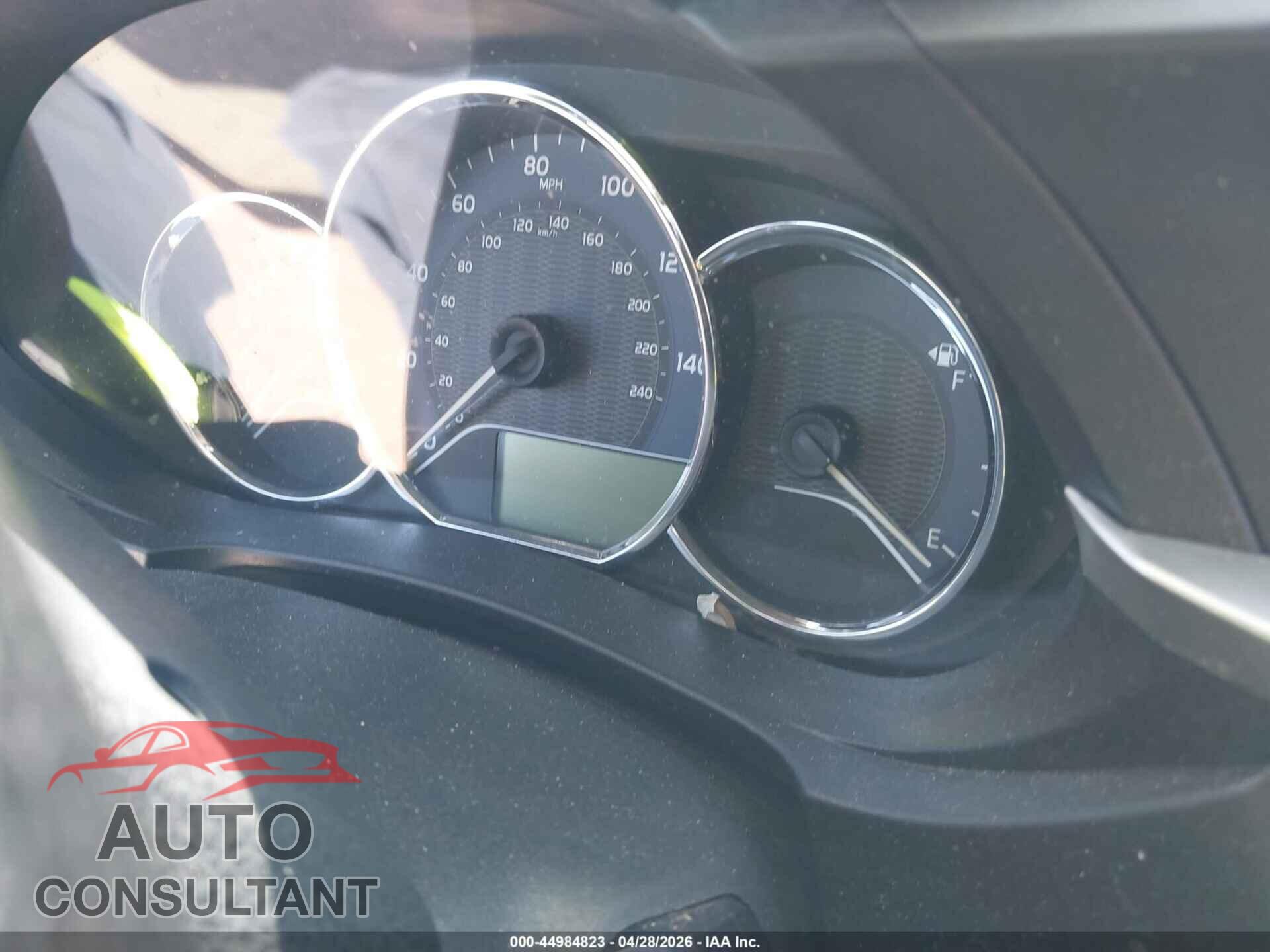 TOYOTA COROLLA 2015 - 5YFBURHE7FP355599