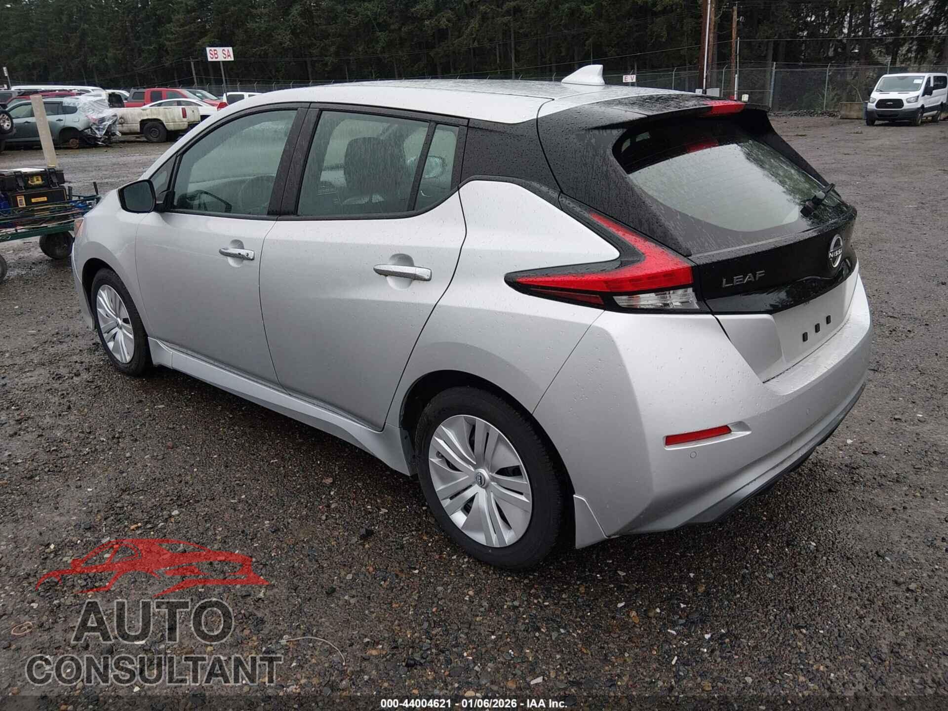 NISSAN LEAF 2023 - 1N4AZ1BV6PC551735