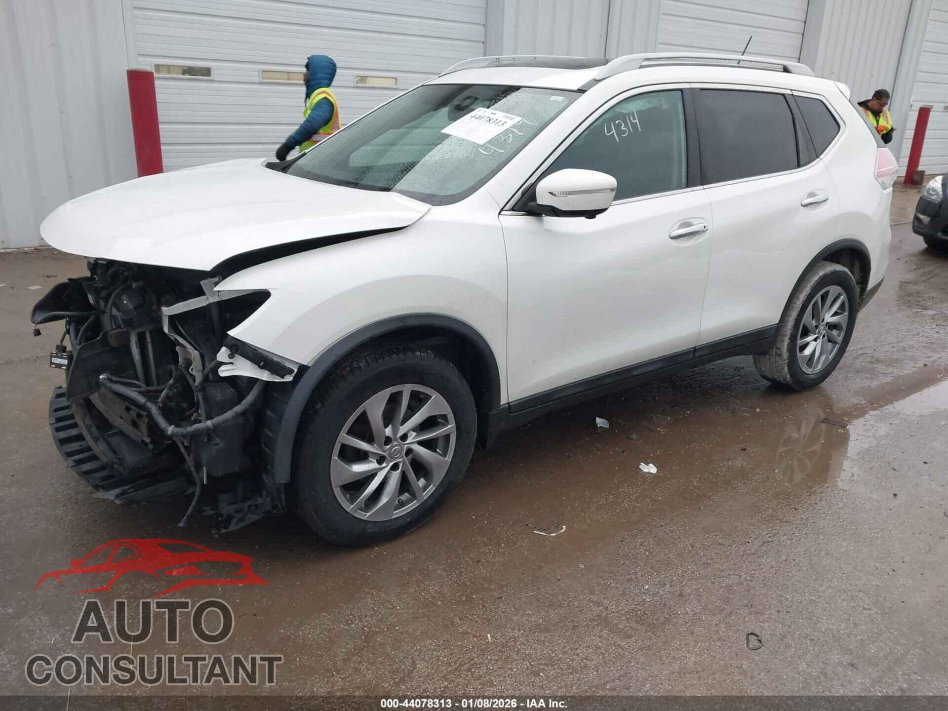 NISSAN ROGUE 2015 - 5N1AT2MV2FC917618