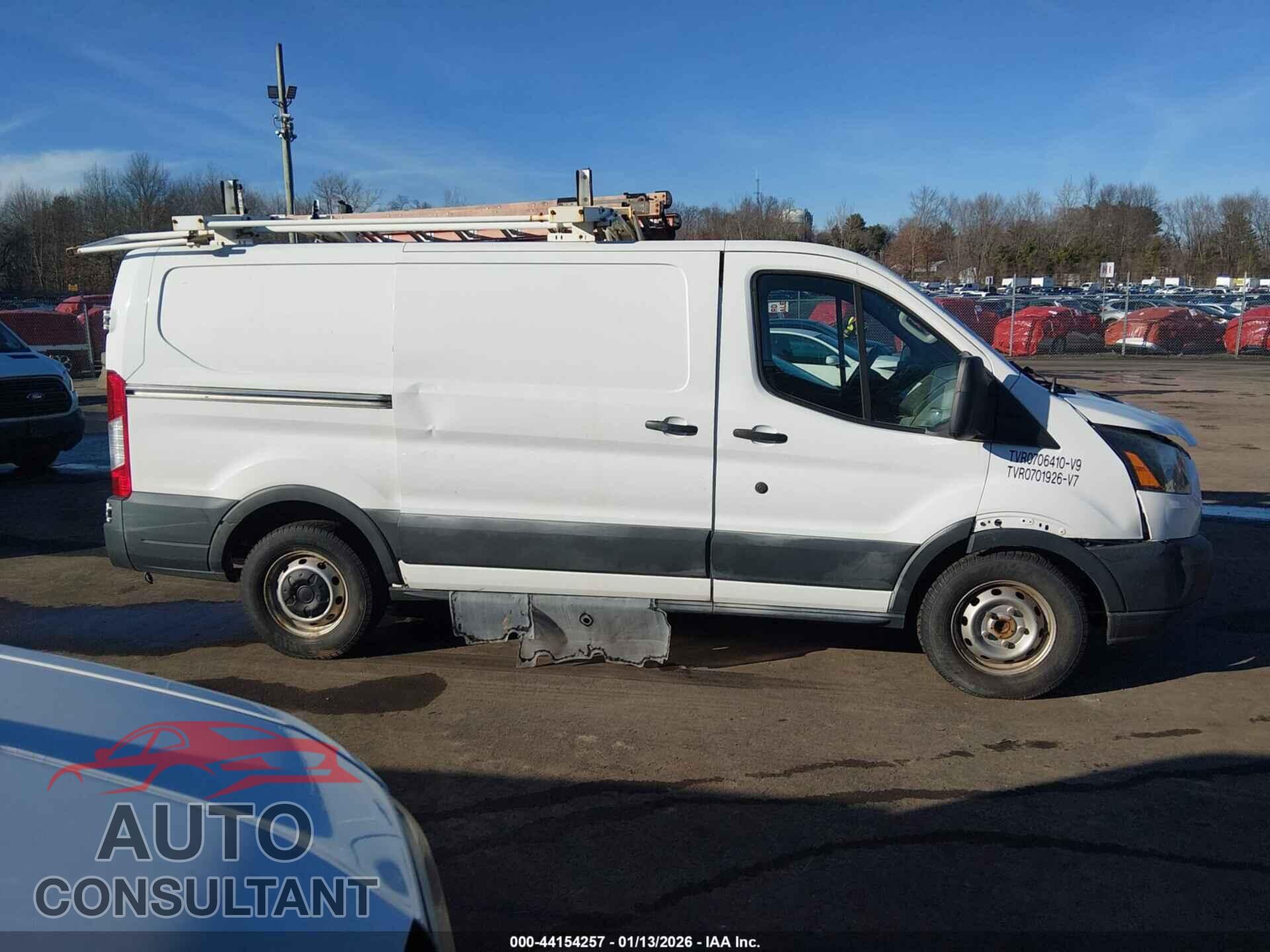 FORD TRANSIT-150 2015 - 1FTNE1YM1FKA84671