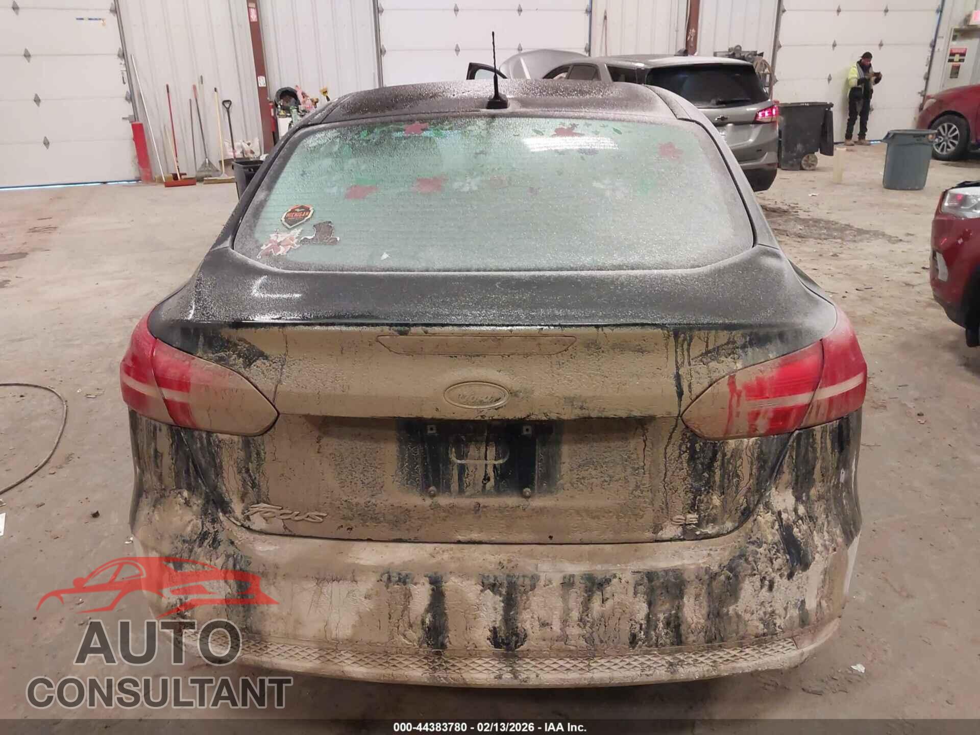 FORD FOCUS 2018 - 1FADP3F29JL231234