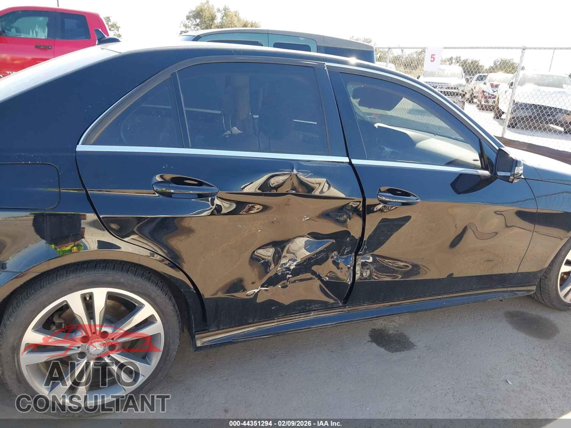 MERCEDES-BENZ E 350 2014 - WDDHF5KB8EA814742