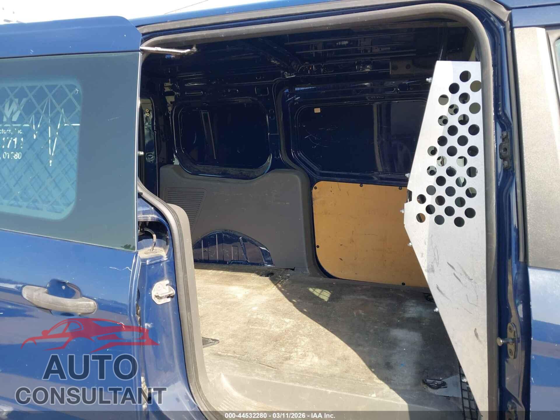 FORD TRANSIT CONNECT 2019 - NM0LS7E25K1417327