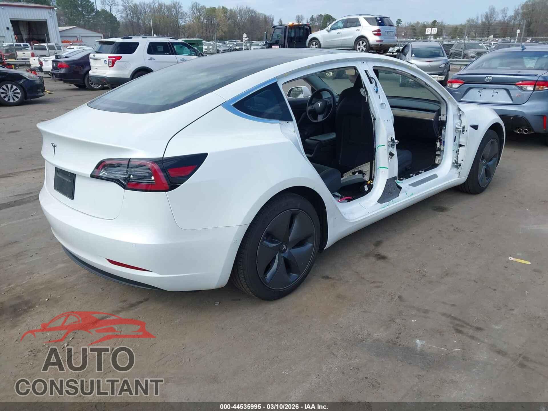 TESLA MODEL 3 2020 - 5YJ3E1EAXLF797076