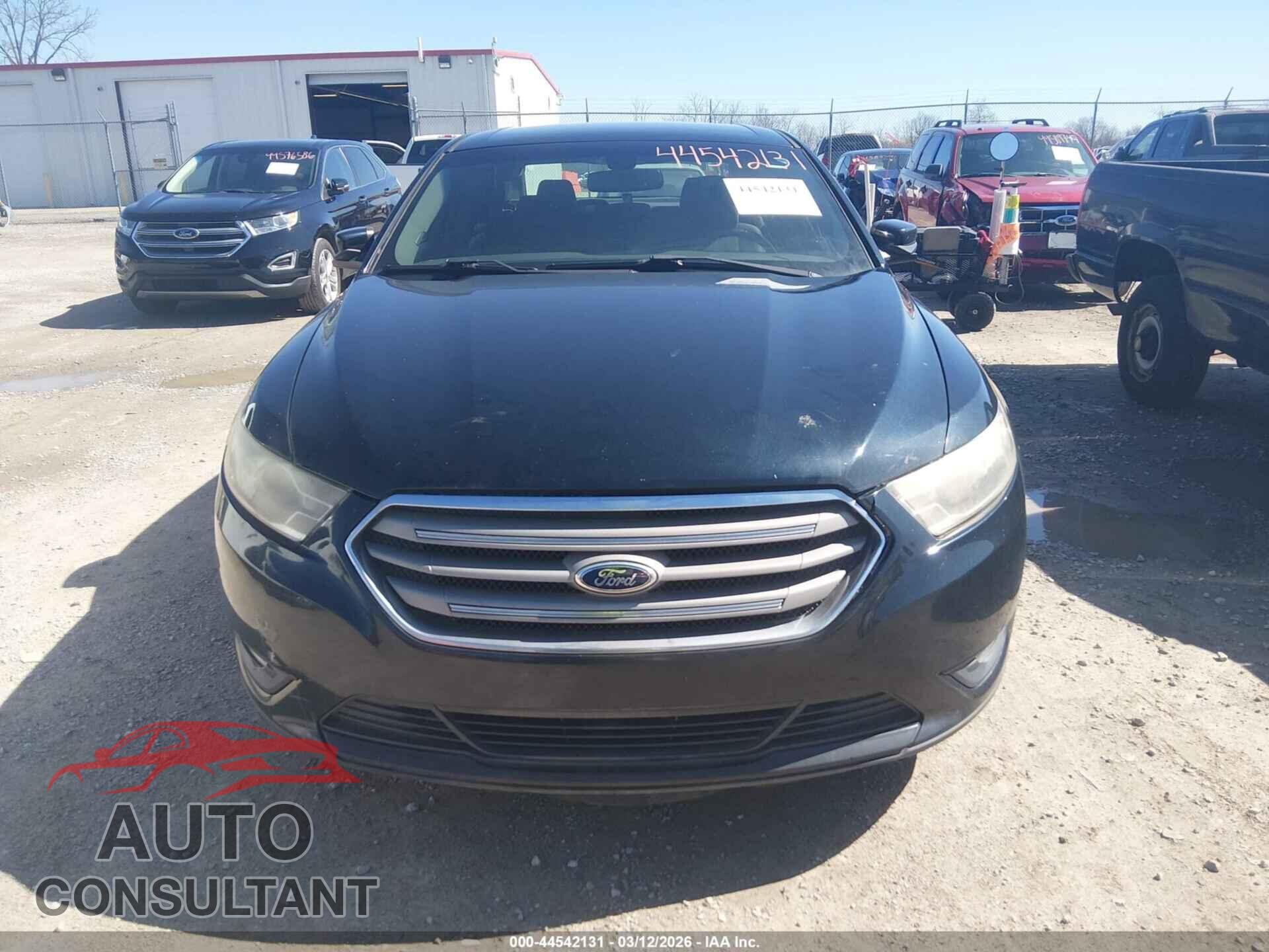 FORD TAURUS 2014 - 1FAHP2E80EG141860