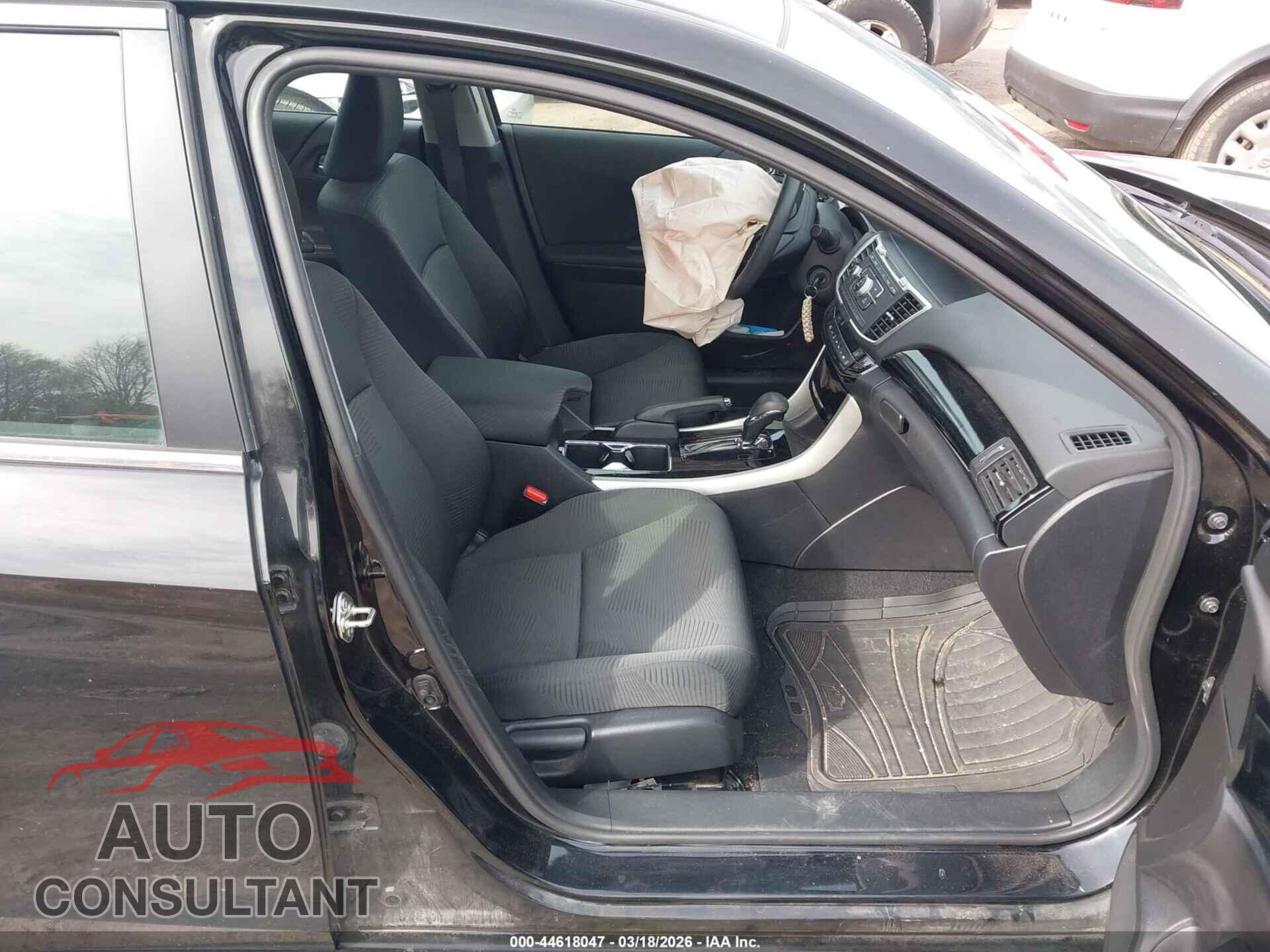 HONDA ACCORD 2017 - 1HGCR2F38HA012002